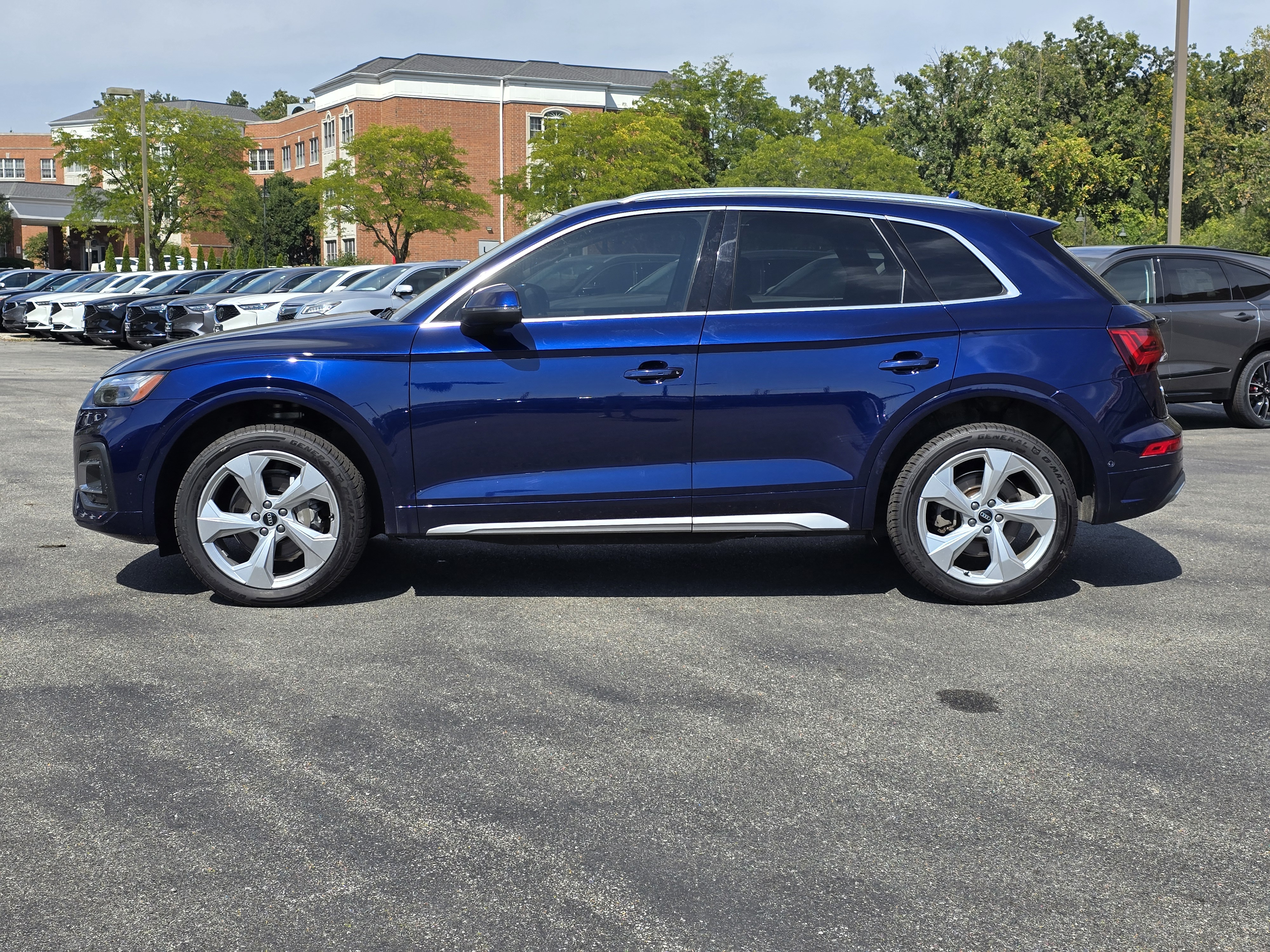 2021 Audi Q5 45 Prestige 3