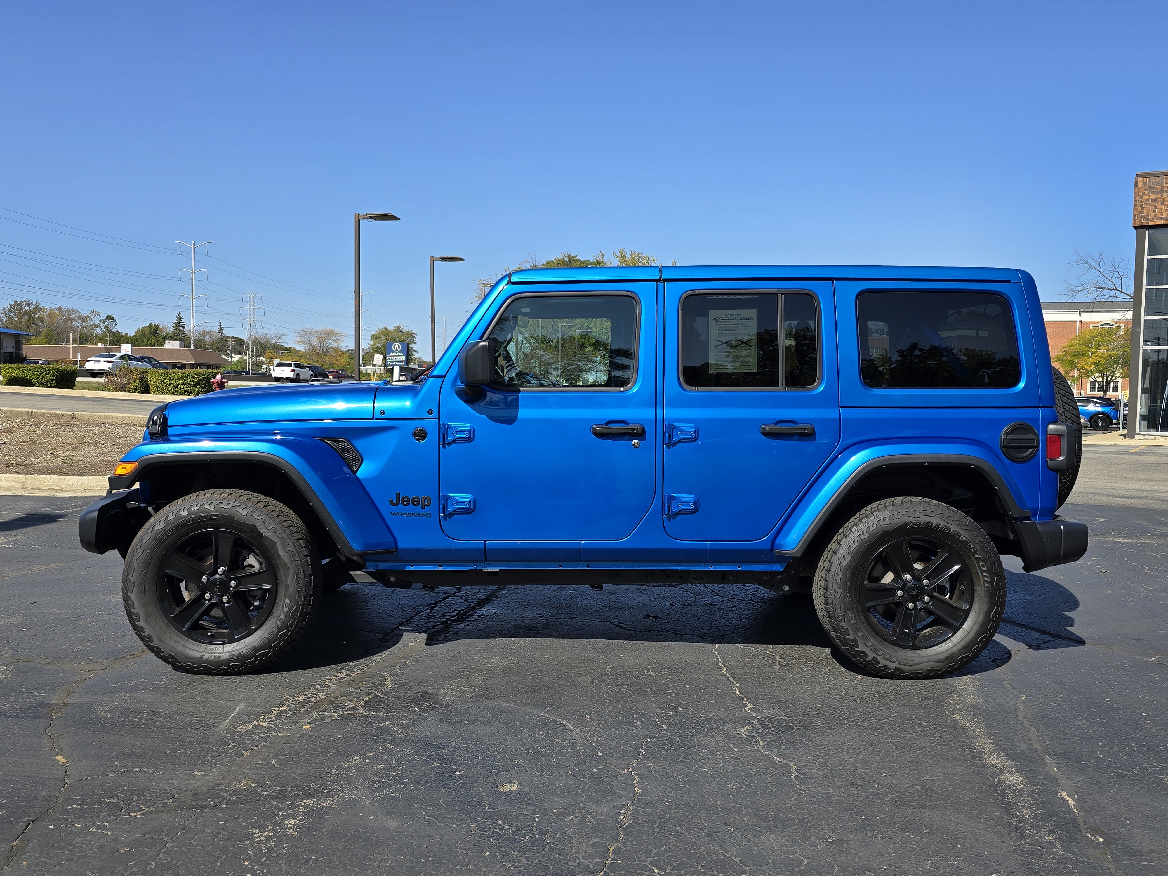 2021 Jeep Wrangler Unlimited Sahara Altitude 2