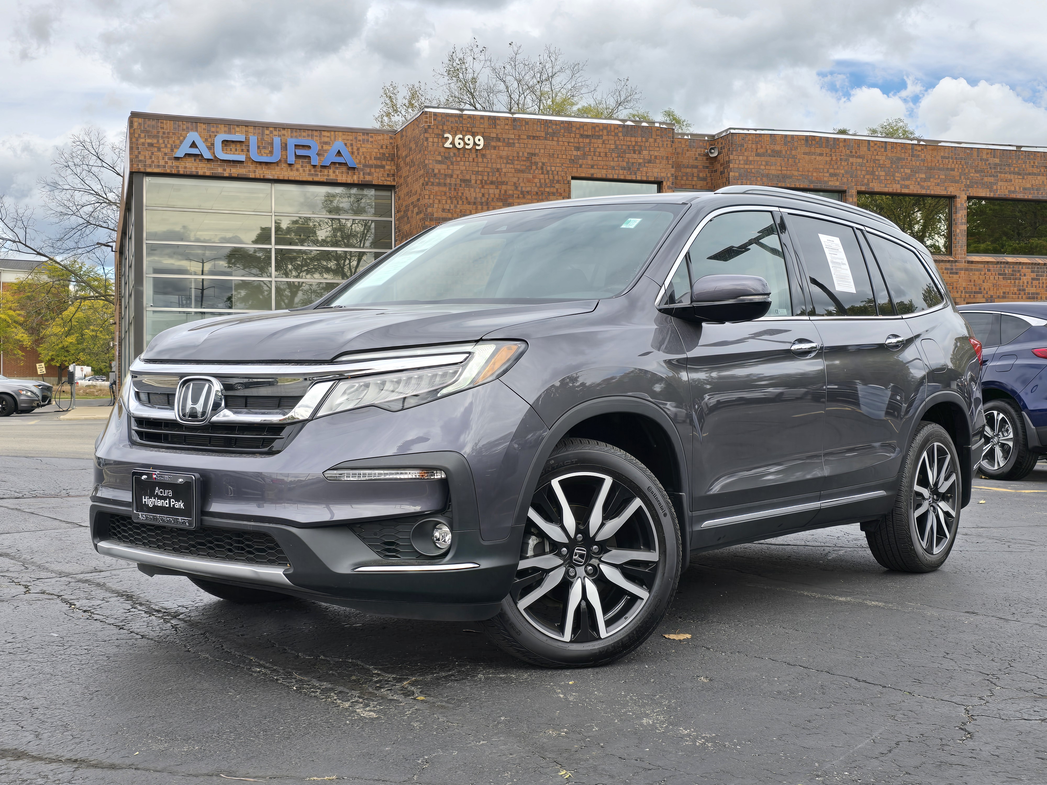 2022 Honda Pilot Touring 2