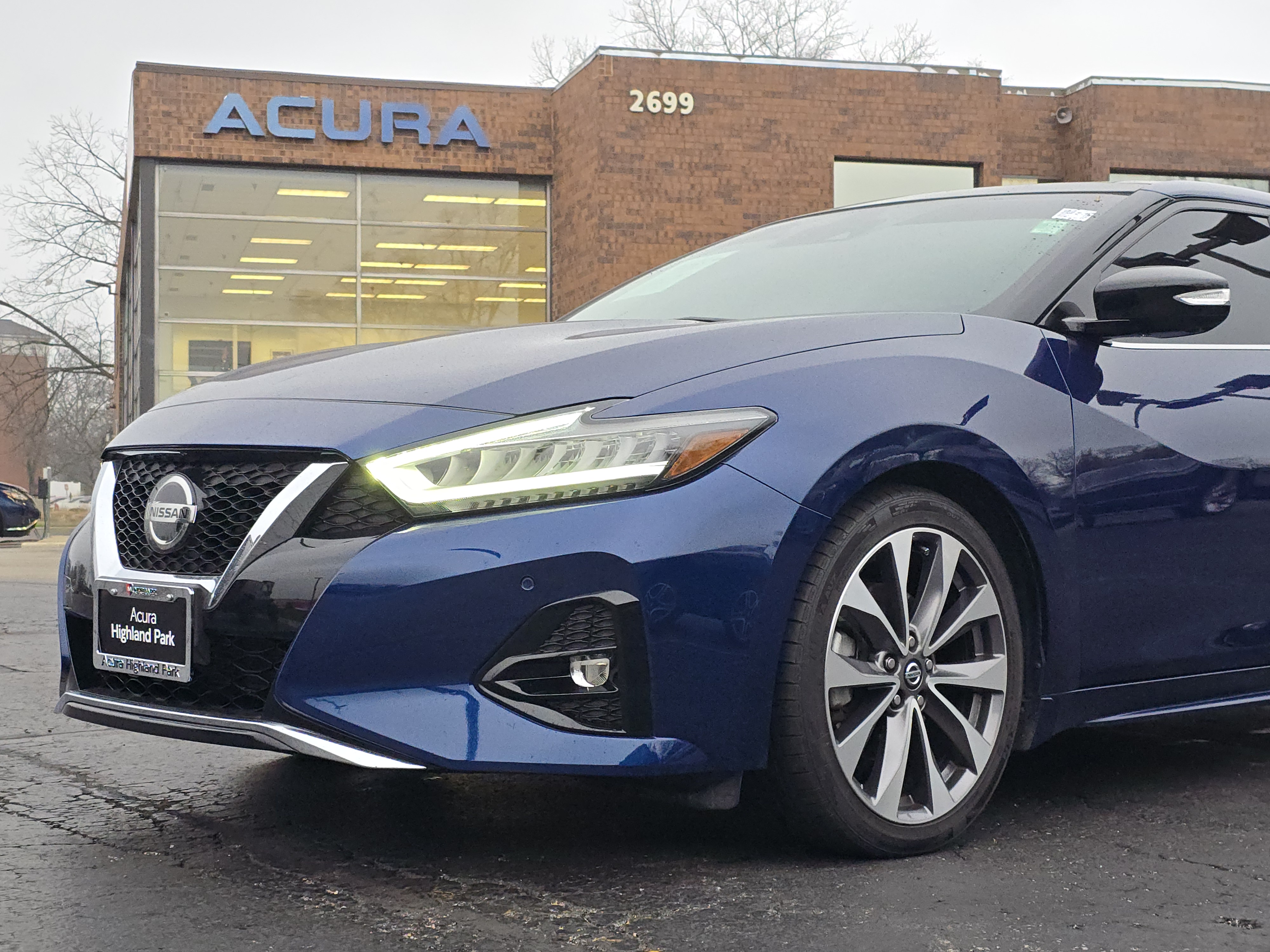 2019 Nissan Maxima Platinum 26