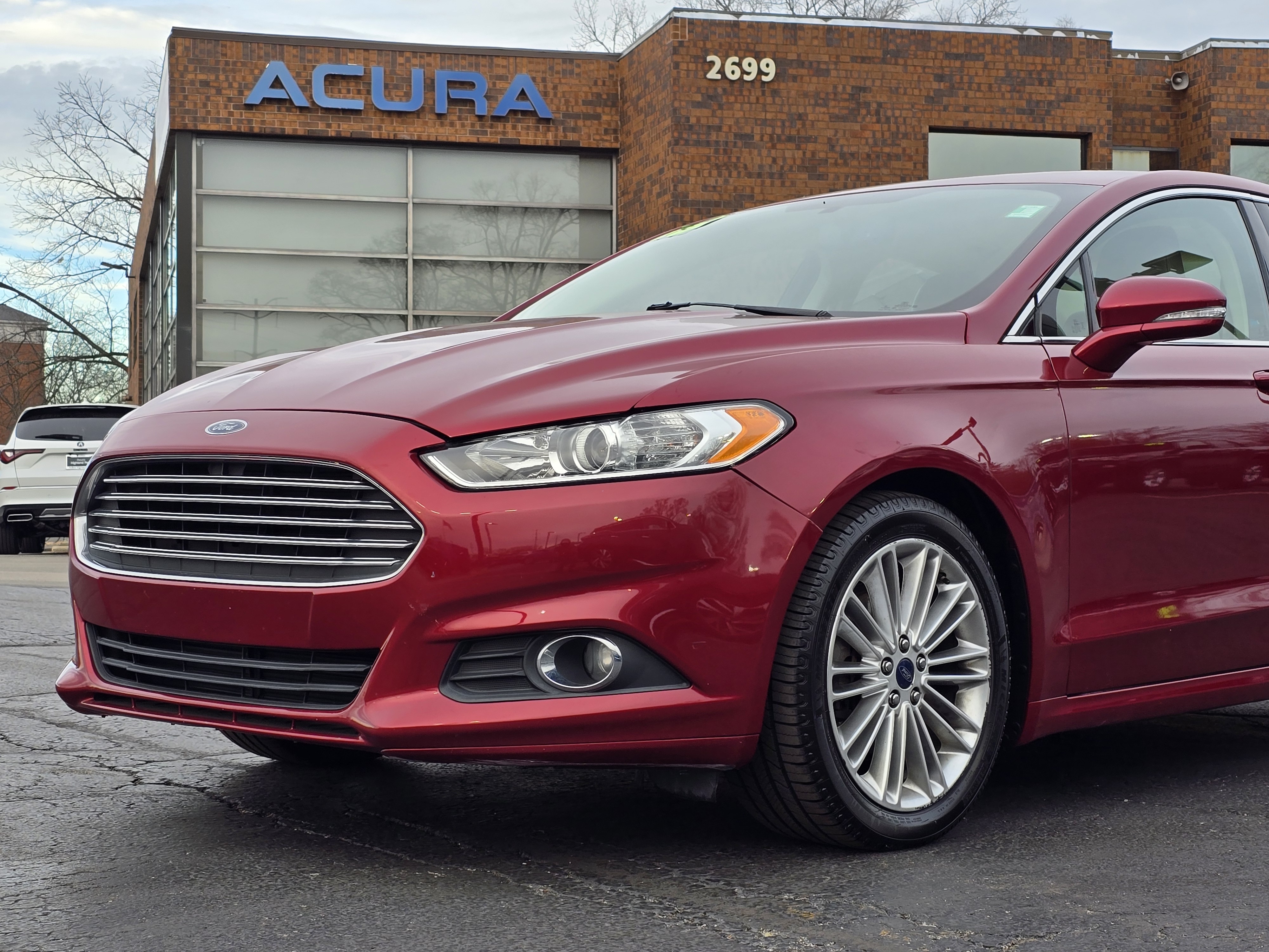 2015 Ford Fusion SE 26