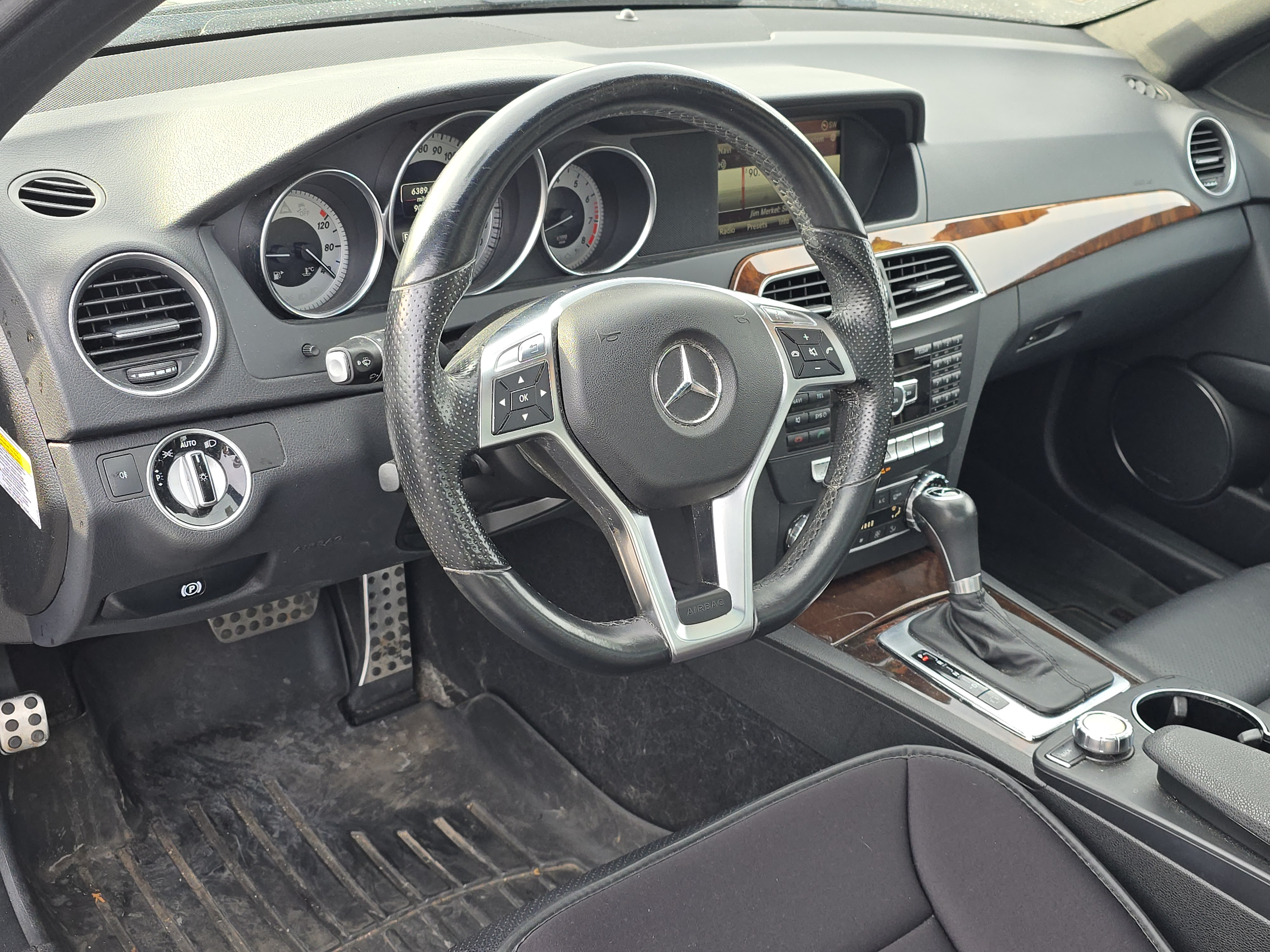 2014 Mercedes-Benz C-Class C 300 16