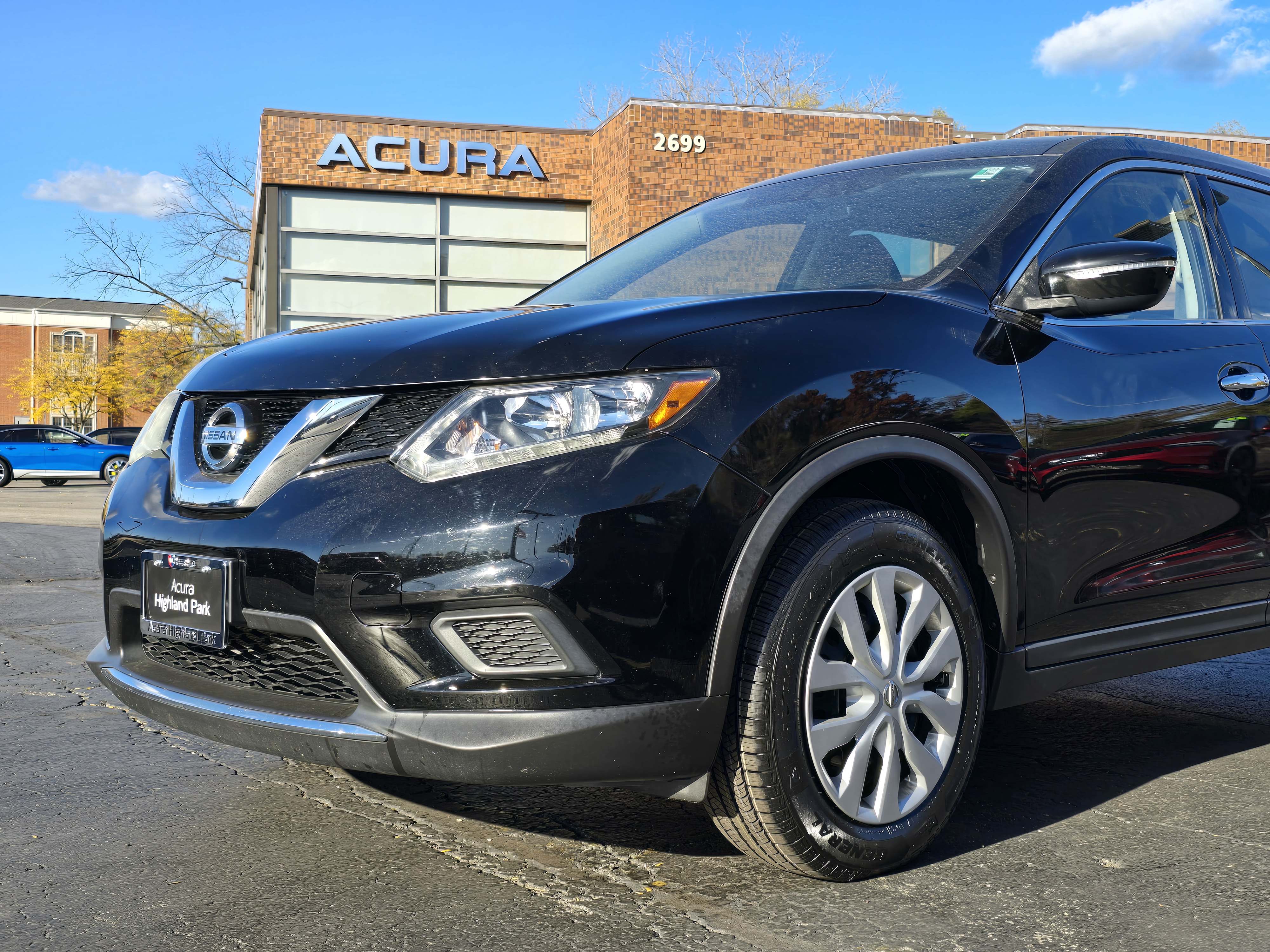 2015 Nissan Rogue S 24