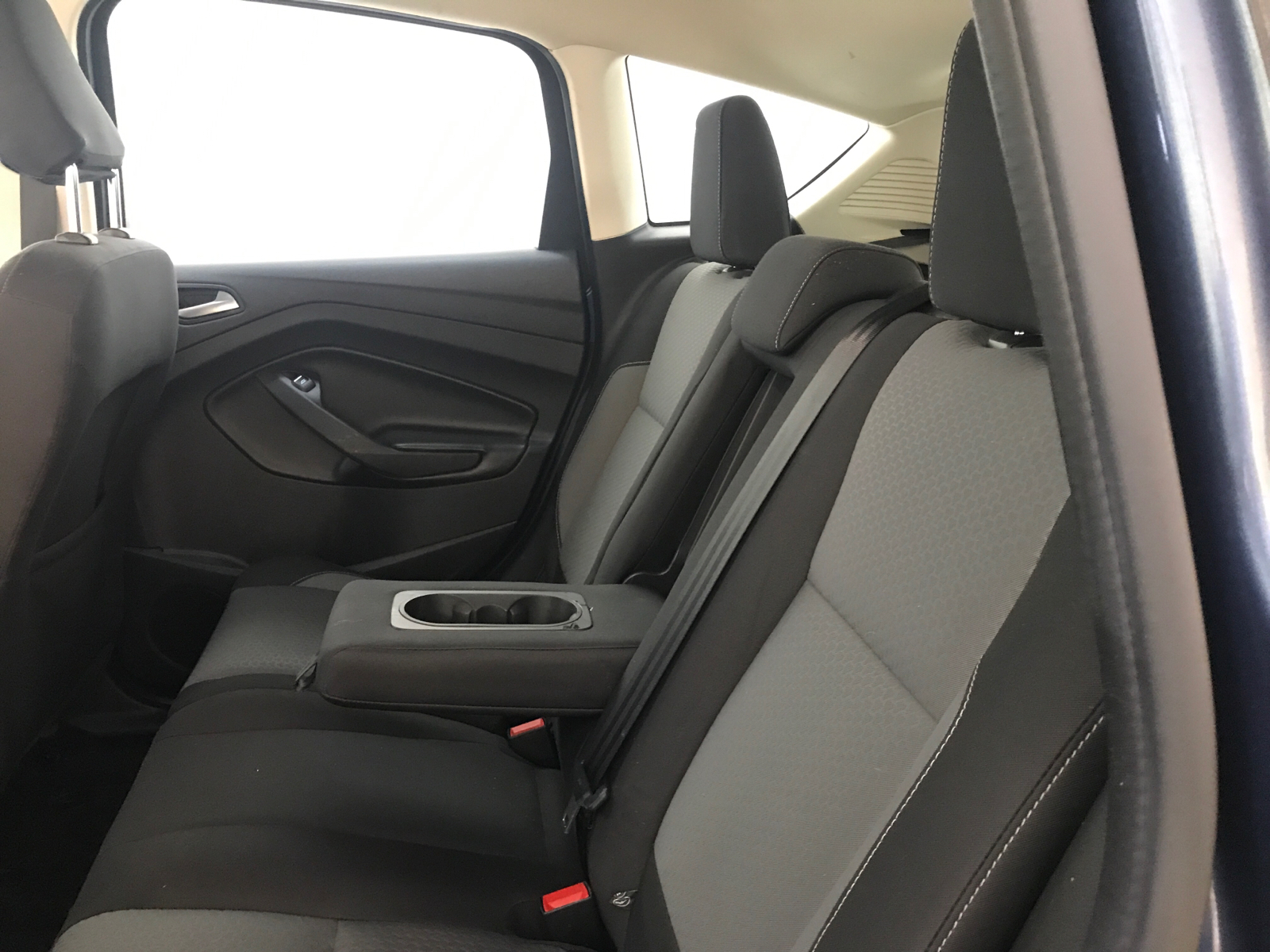2018 Ford C-Max Hybrid SE 19