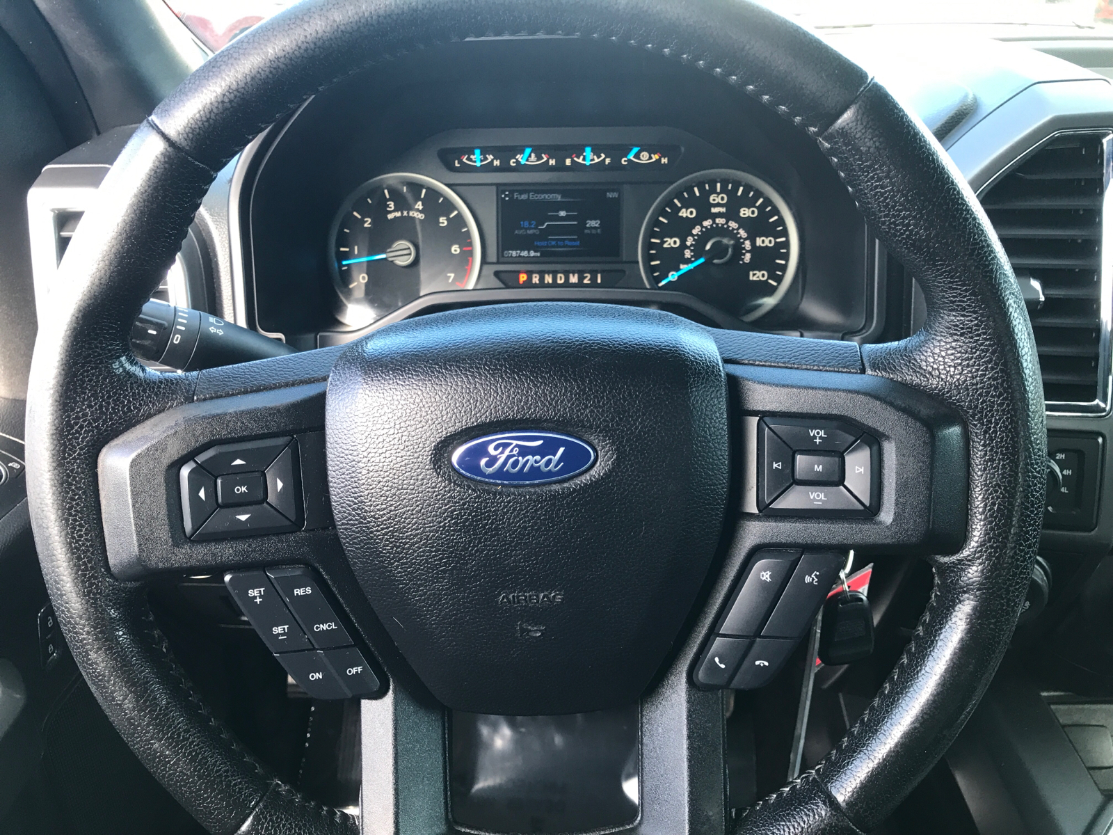 2016 Ford F-150 XLT 10