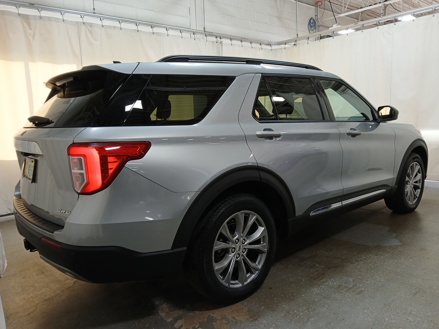 2022 Ford Explorer XLT 3