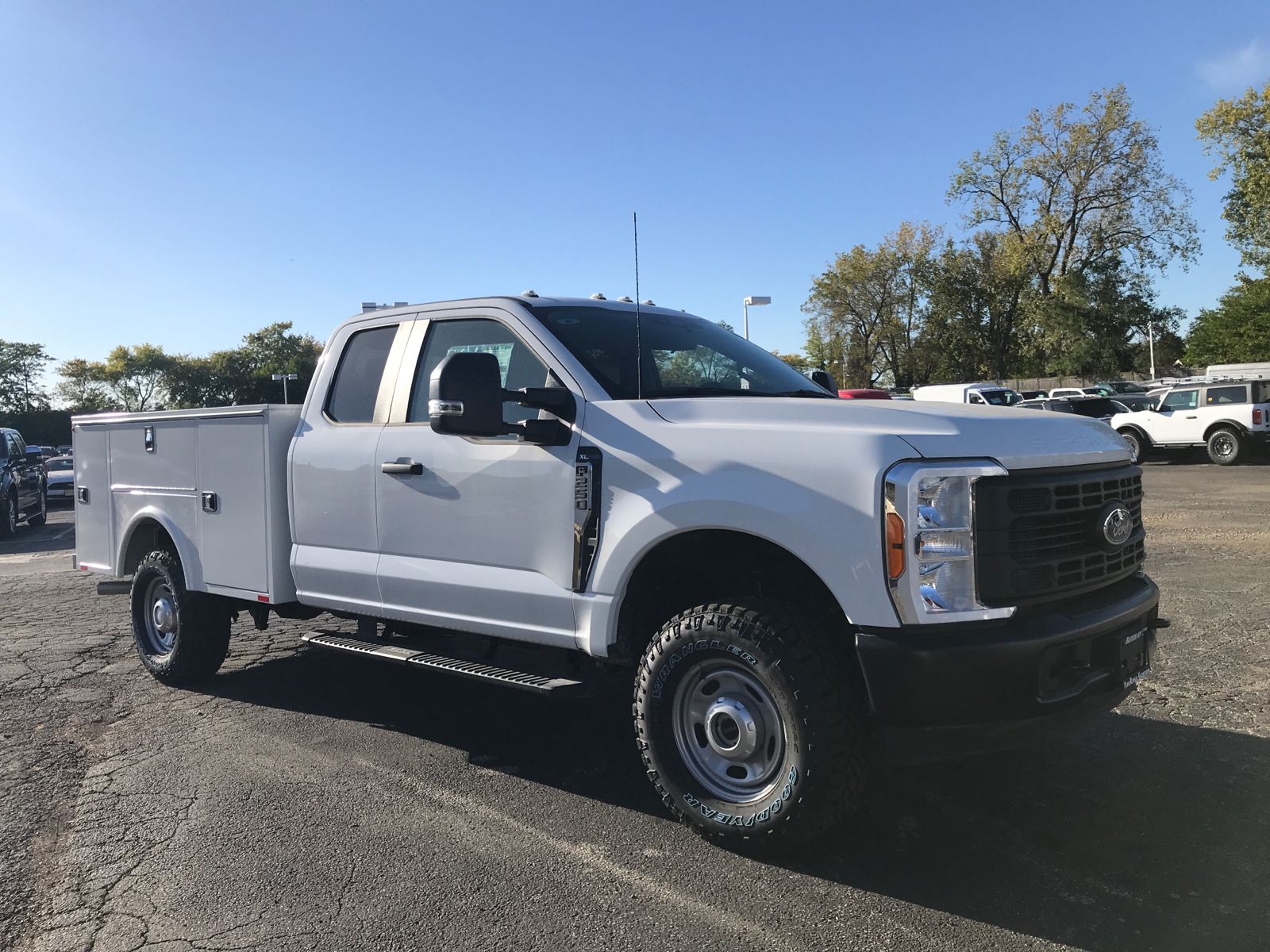 2023 Ford Super Duty F-250 XL 1