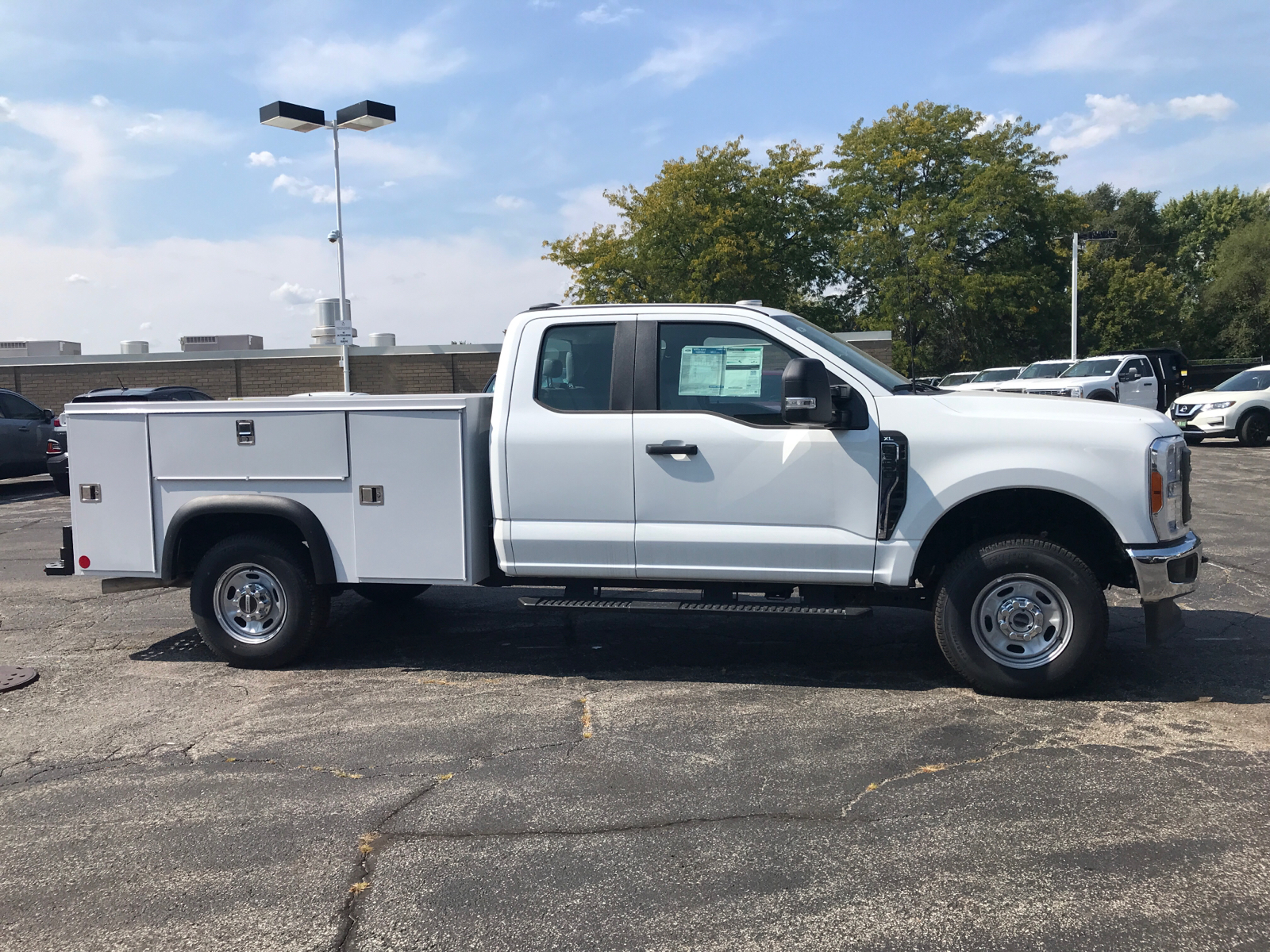 2023 Ford Service Body XL 2