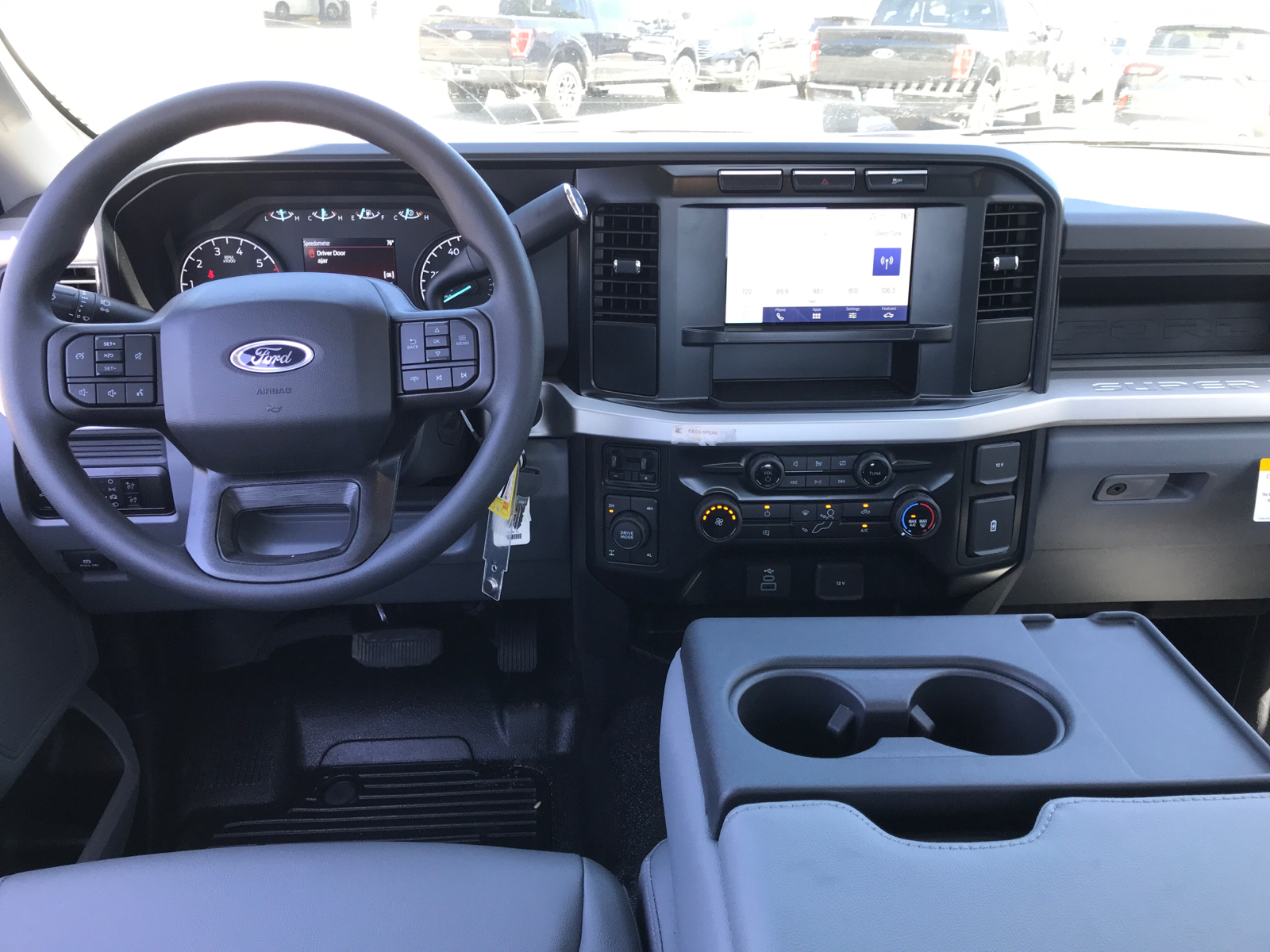 2024 Ford Super Duty F-250  6