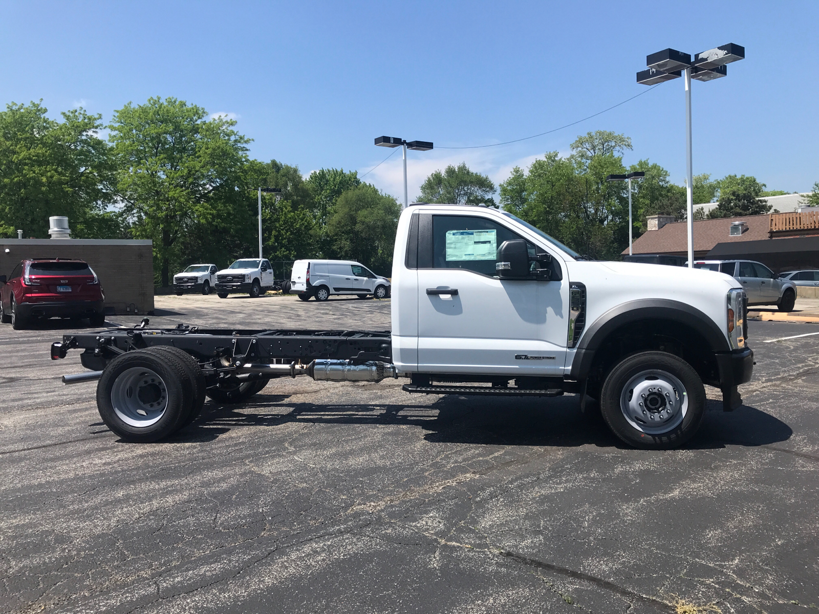 2024 Ford Super Duty F-550 DRW XL 2