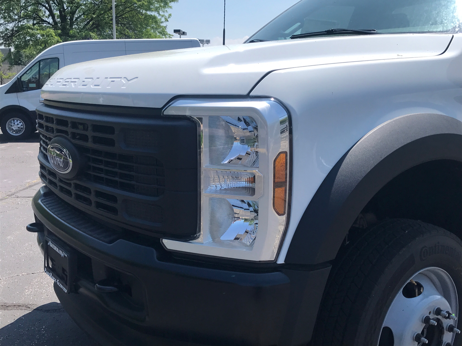 2024 Ford Super Duty F-550 DRW XL 22