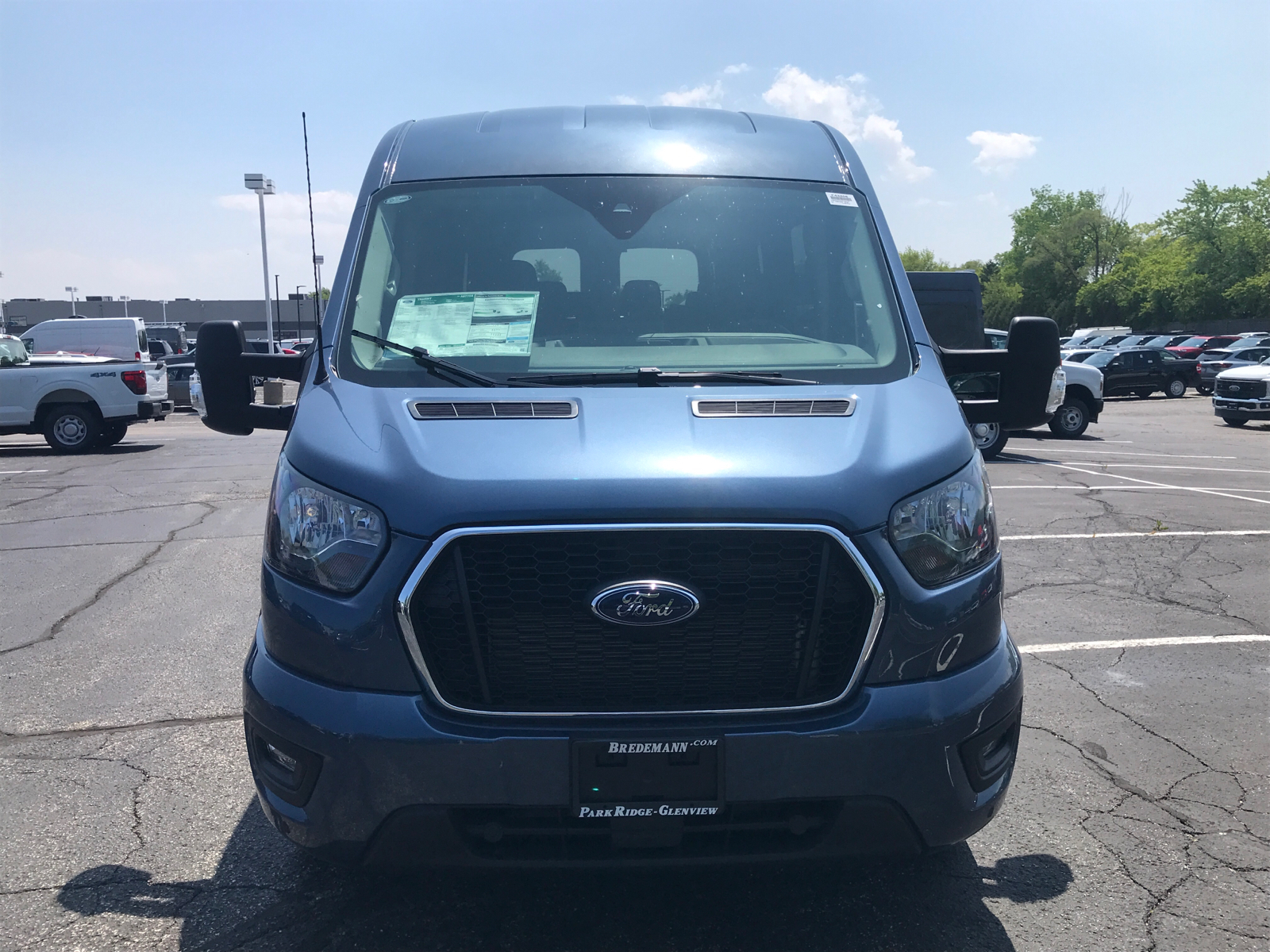 2024 Ford Transit Passenger Wagon XLT 27