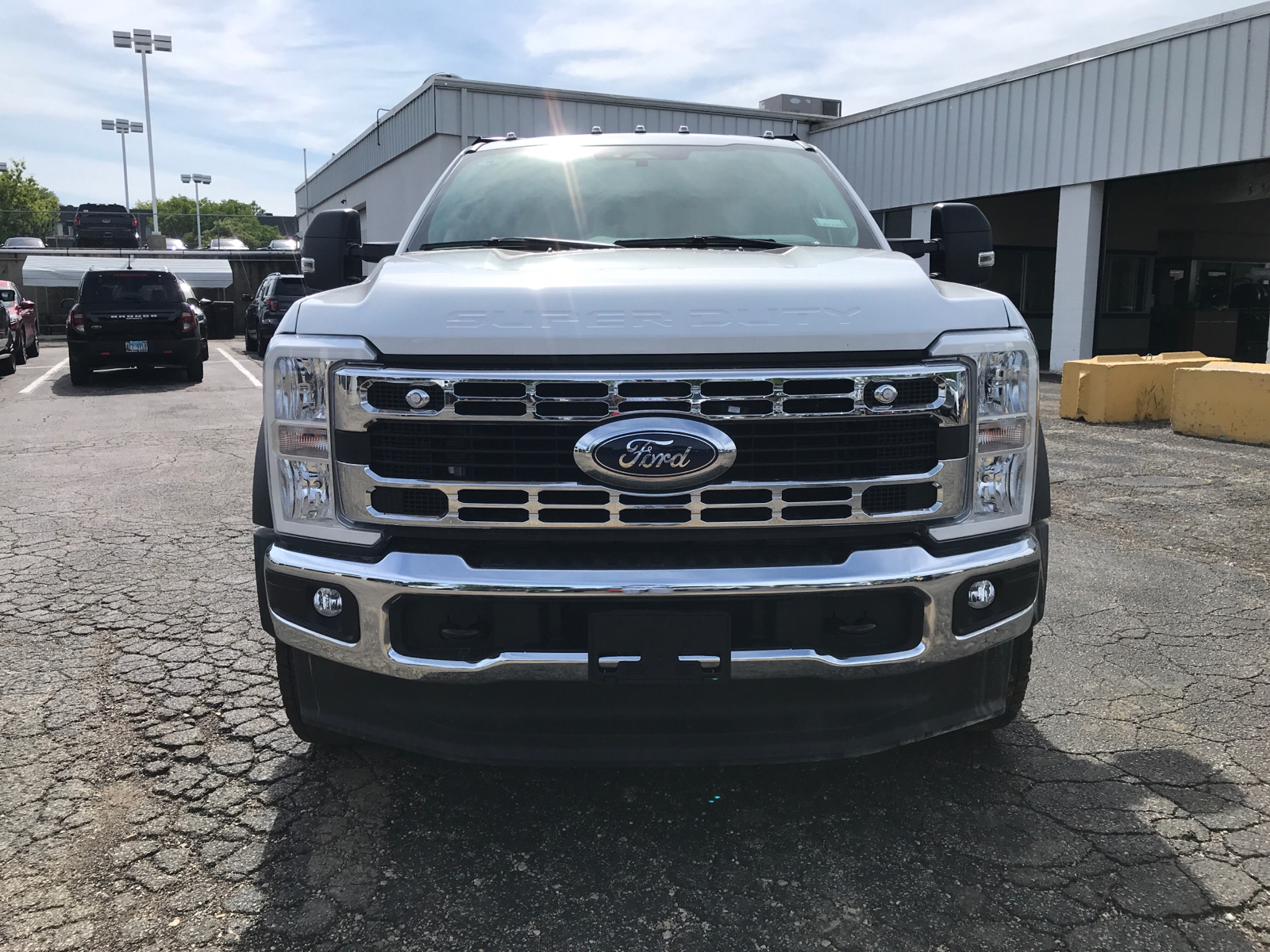 2024 Ford Super Duty F-450 DRW XL 25