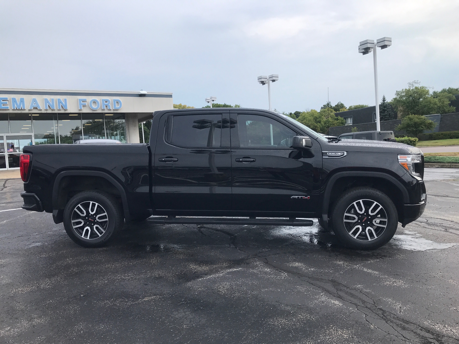 2020 GMC Sierra 1500 AT4 2