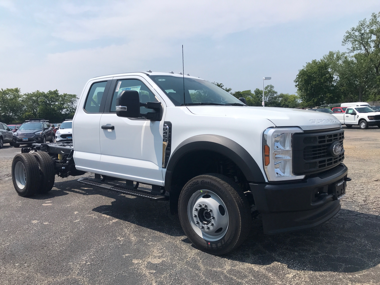 2024 Ford Super Duty F-450 DRW XL 1