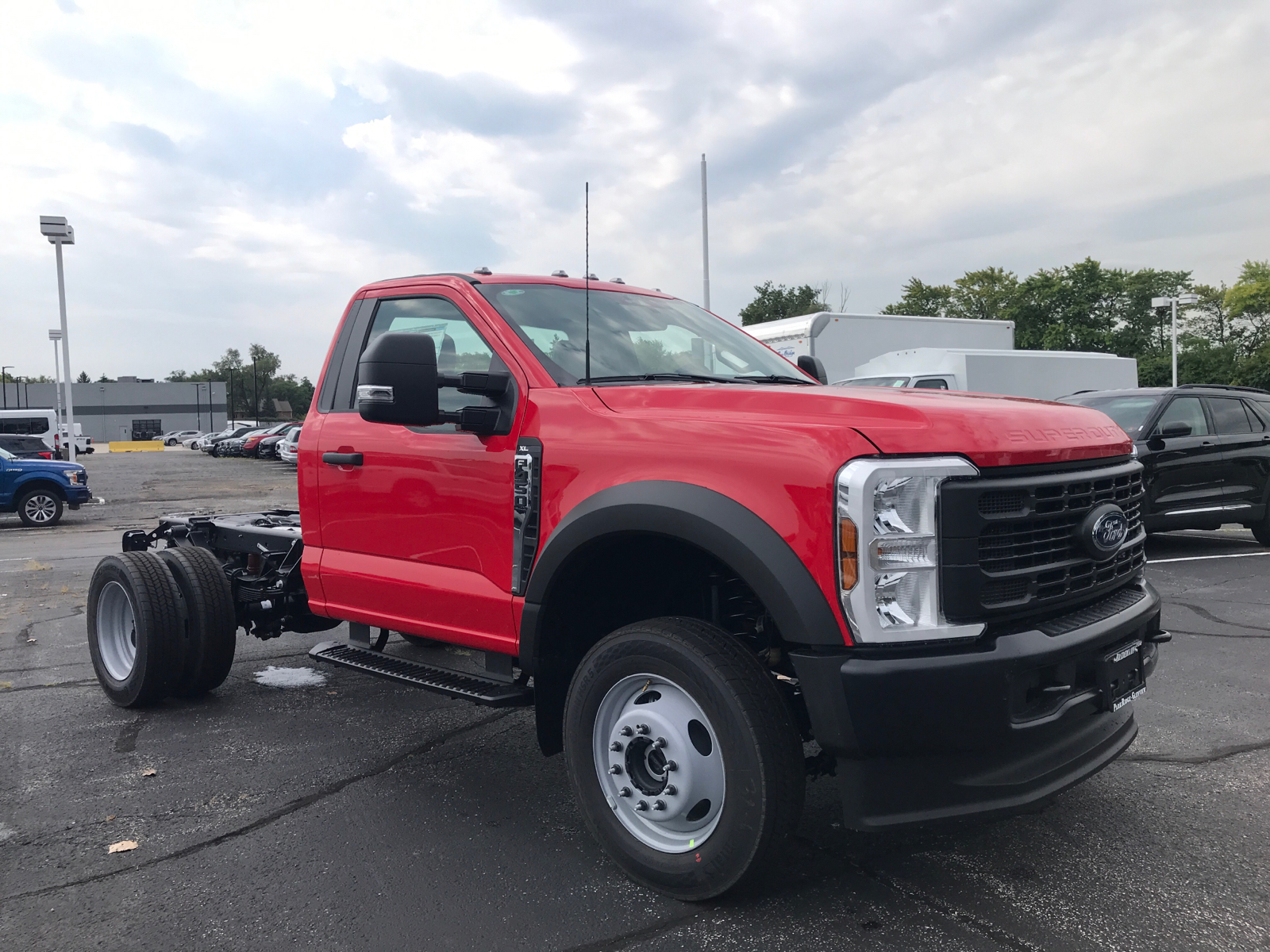 2024 Ford Super Duty F-450 DRW XL 1