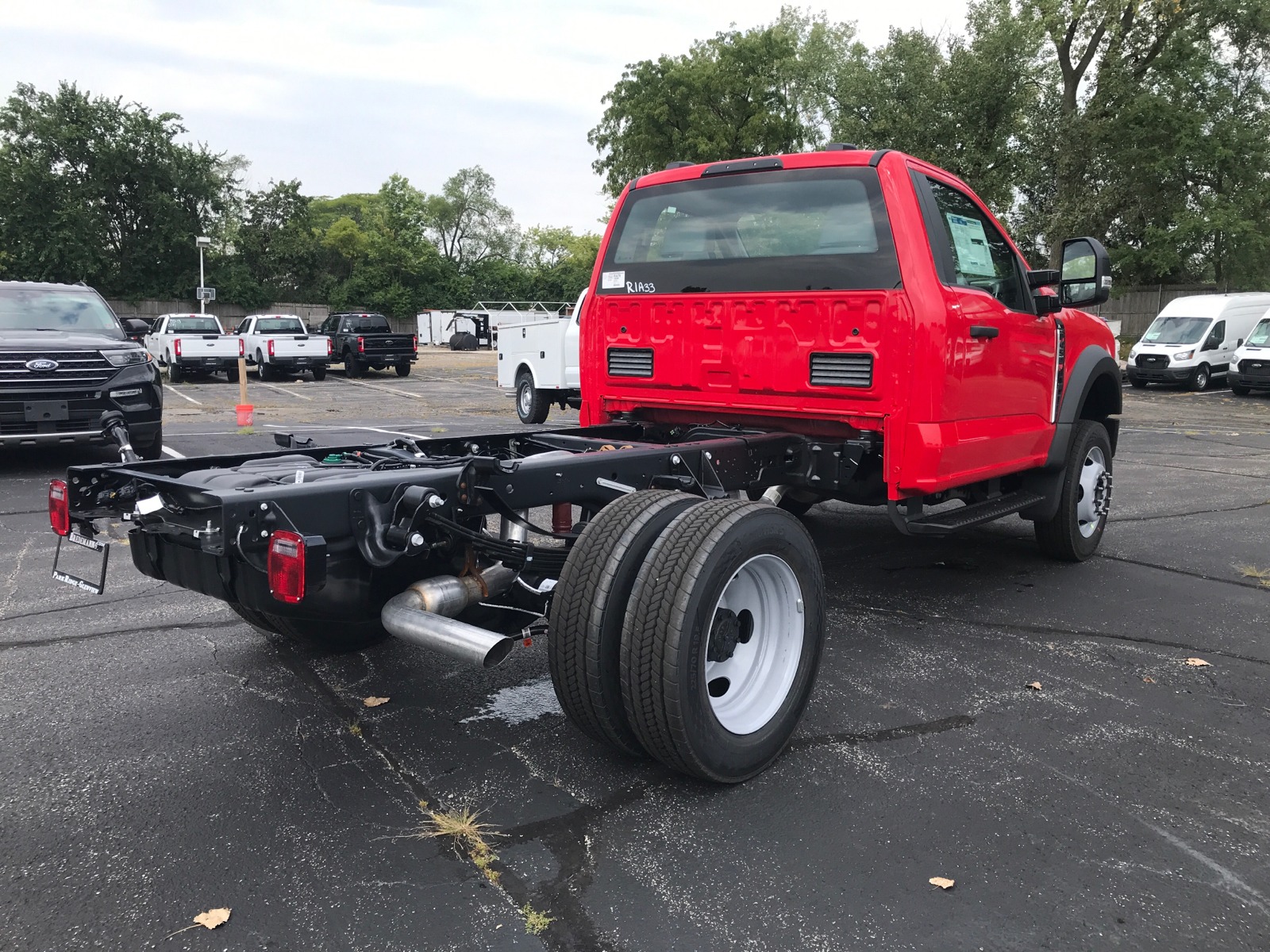 2024 Ford Super Duty F-450 DRW XL 3