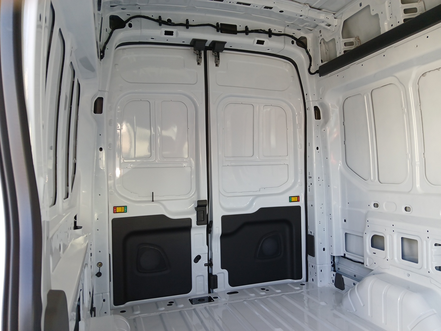 2024 Ford Transit Cargo Van  17