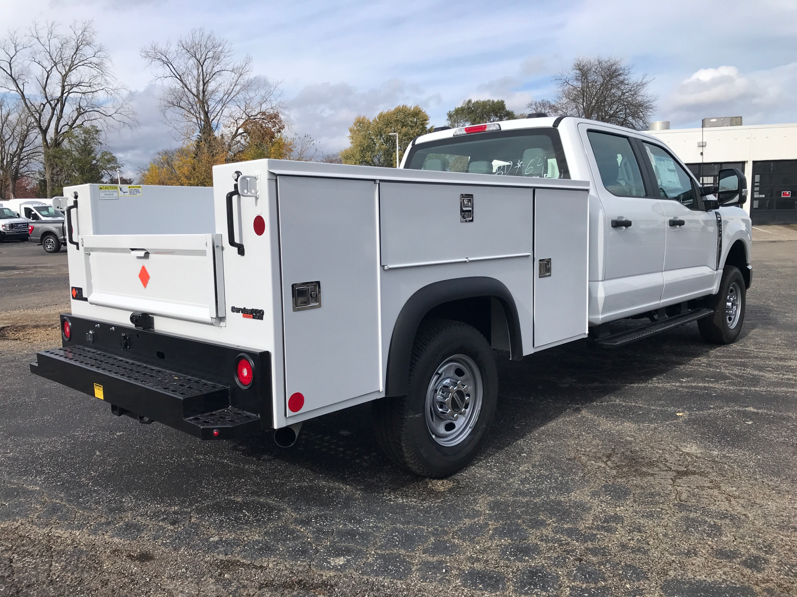 2024 Ford Super Duty F-250 SRW XL 3