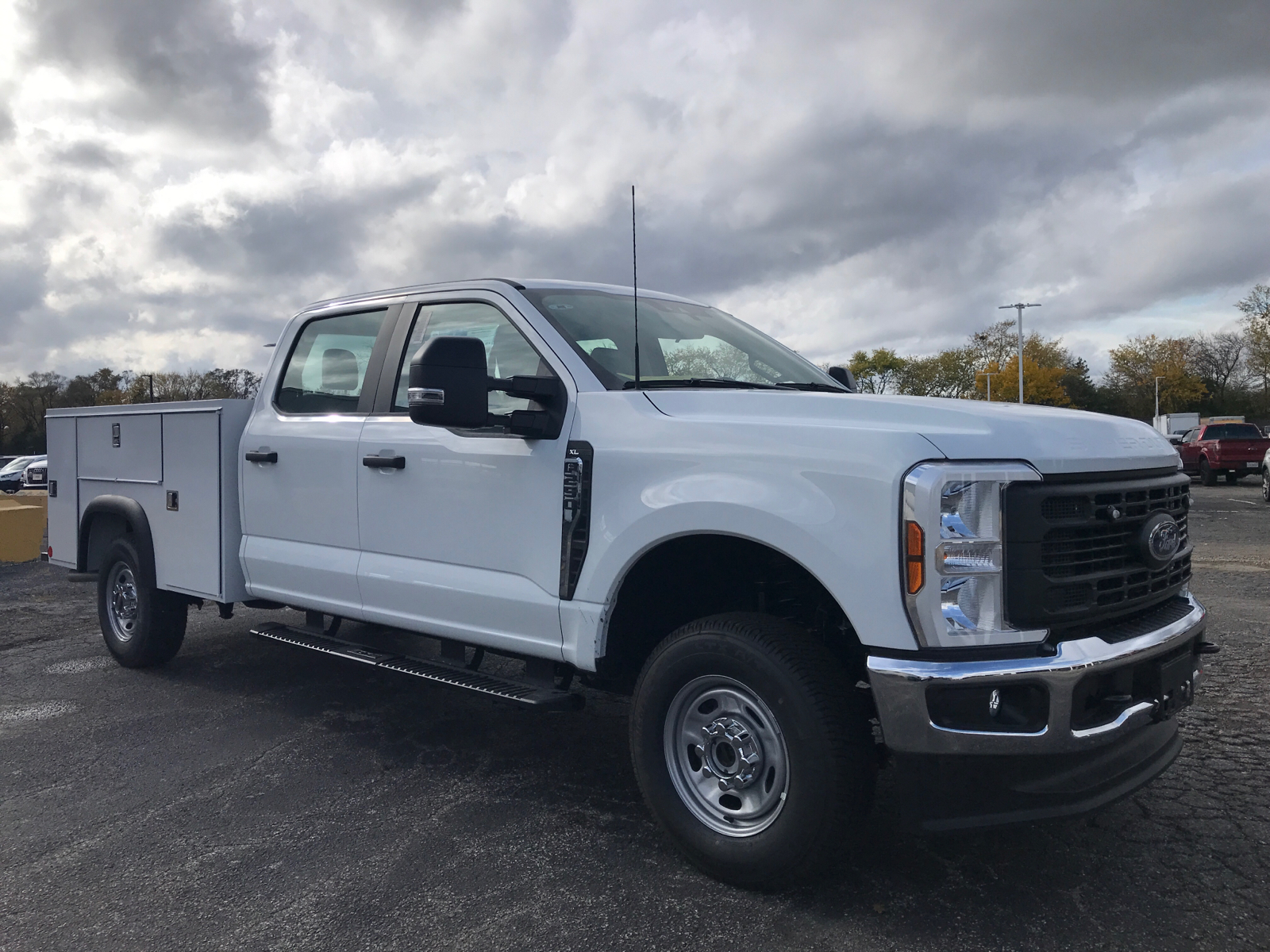 2024 Ford Super Duty F-250 SRW XL 1