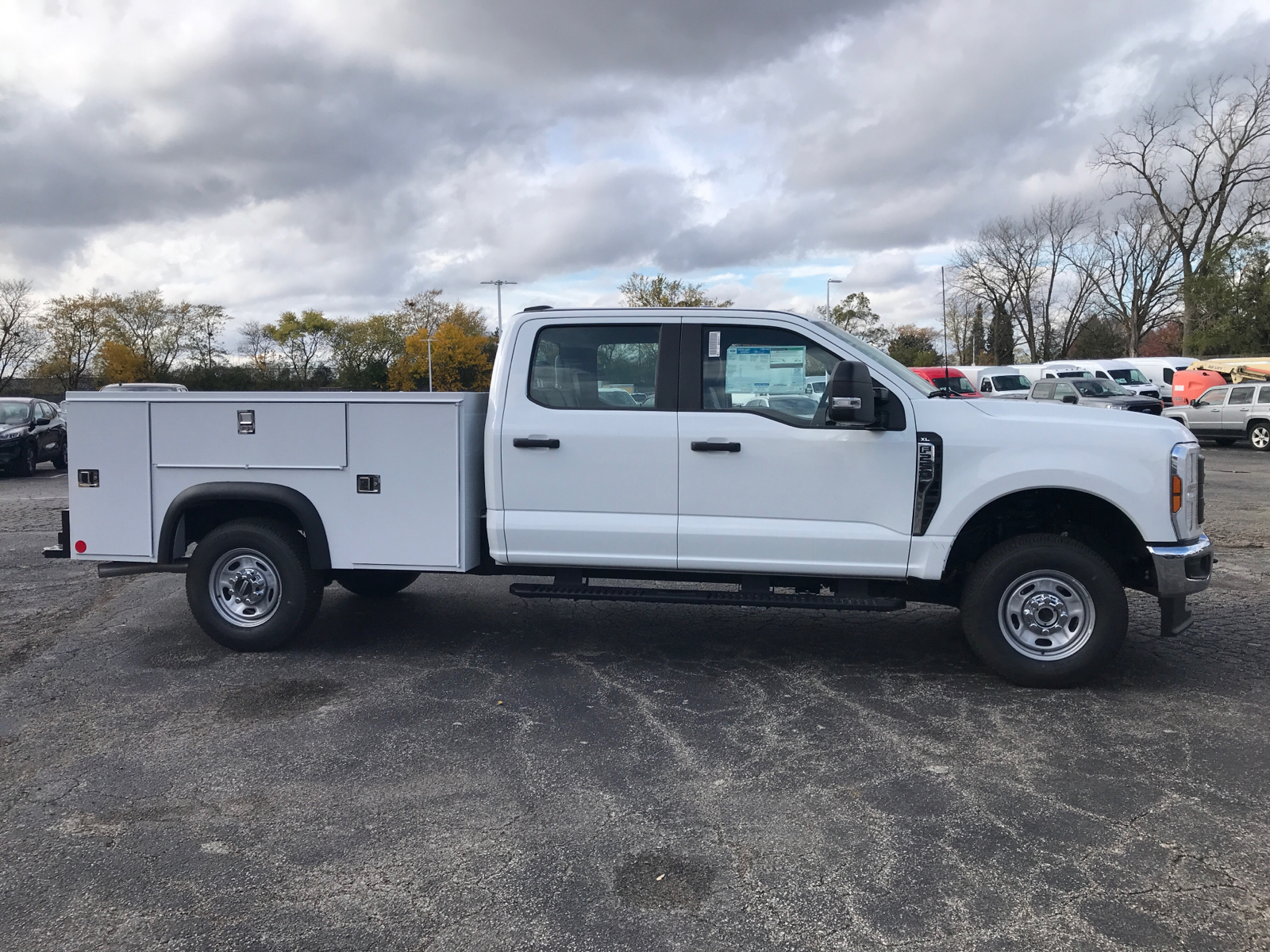 2024 Ford Super Duty F-250 SRW XL 2