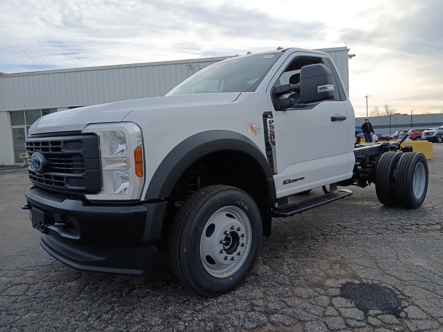 2024 Ford Super Duty F-550 DRW XL 5