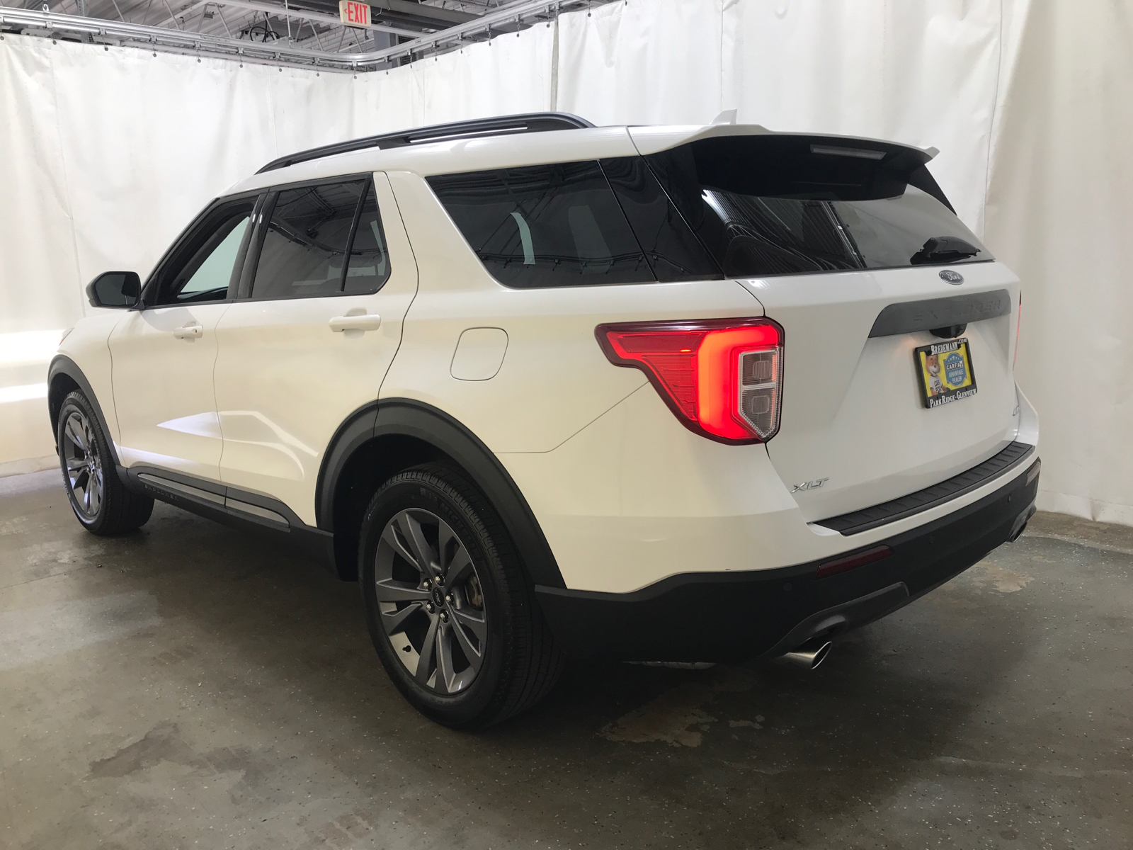 2022 Ford Explorer XLT 4