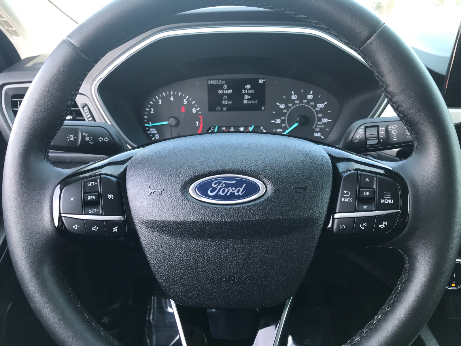 2022 Ford Escape SE 10