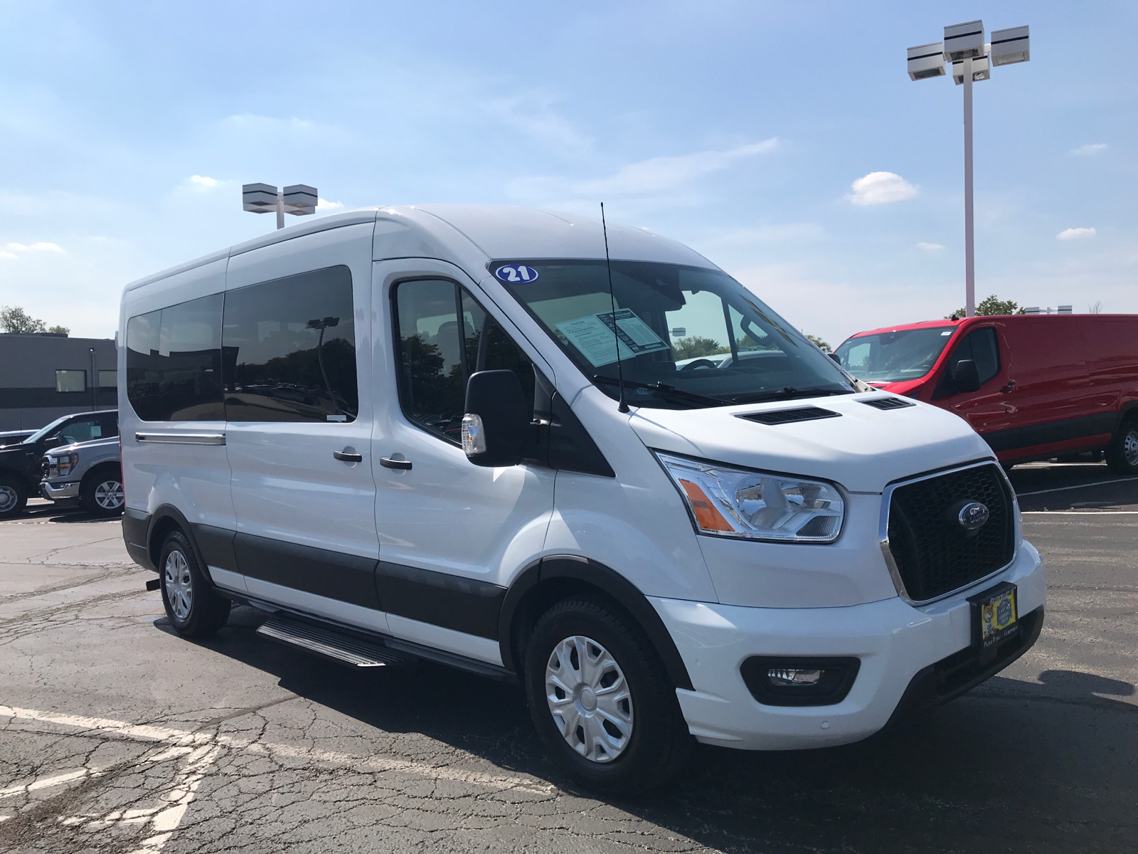 2021 Ford Transit Passenger Wagon XLT 1