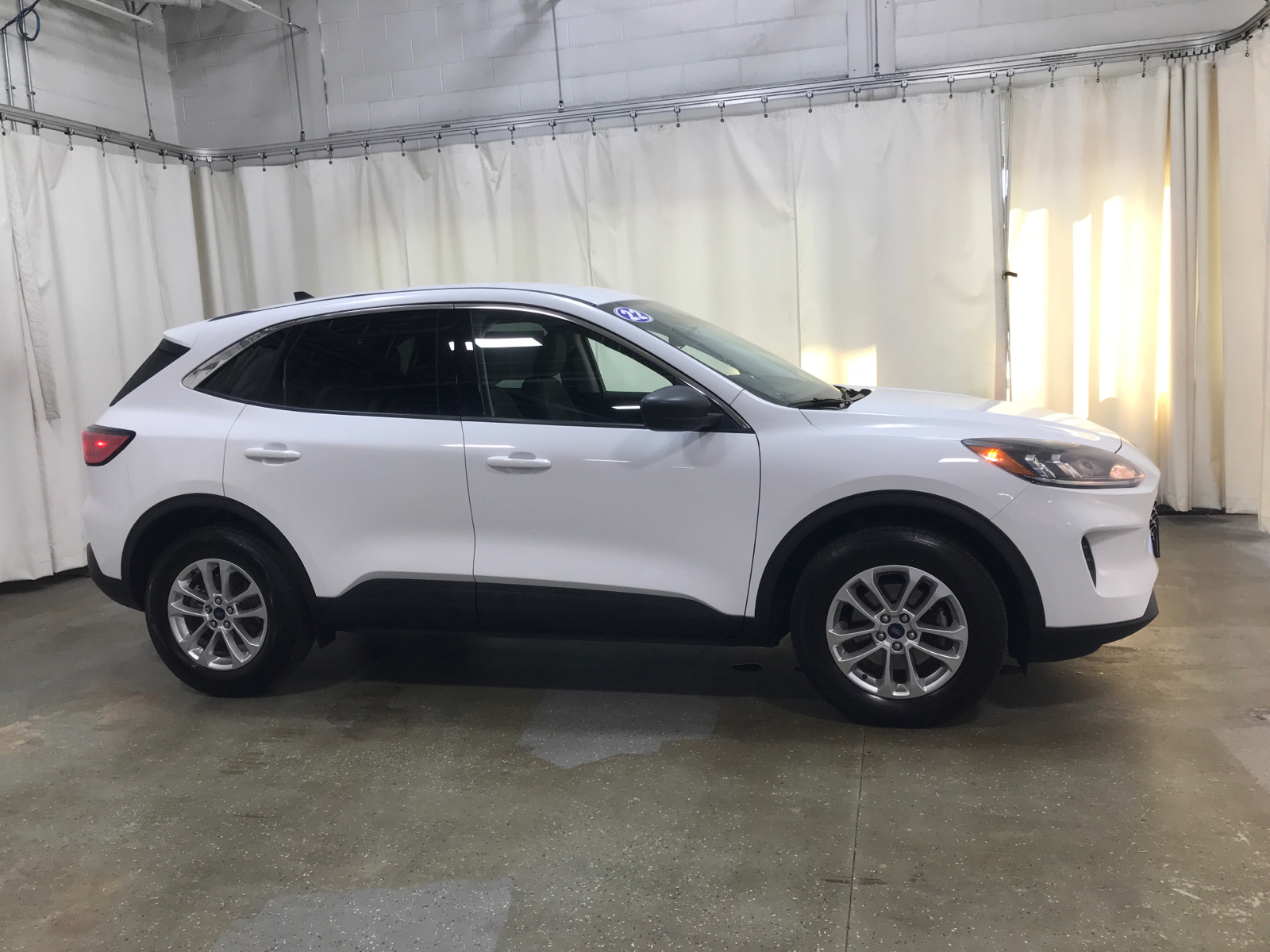 2022 Ford Escape SE 2