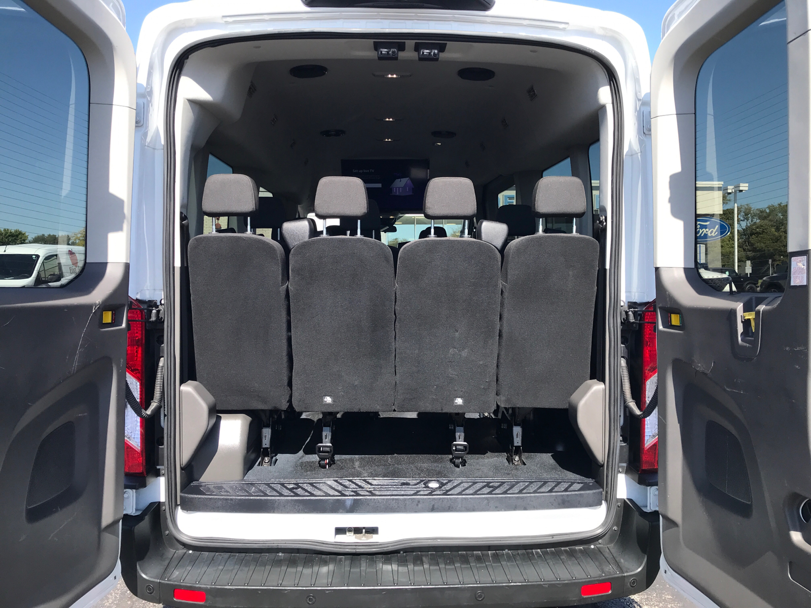 2022 Ford Transit Passenger Wagon XLT 21