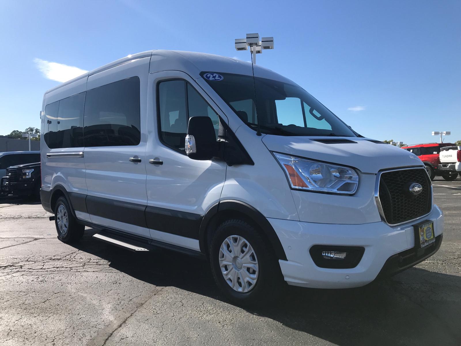 2022 Ford Transit Passenger Wagon XLT 1