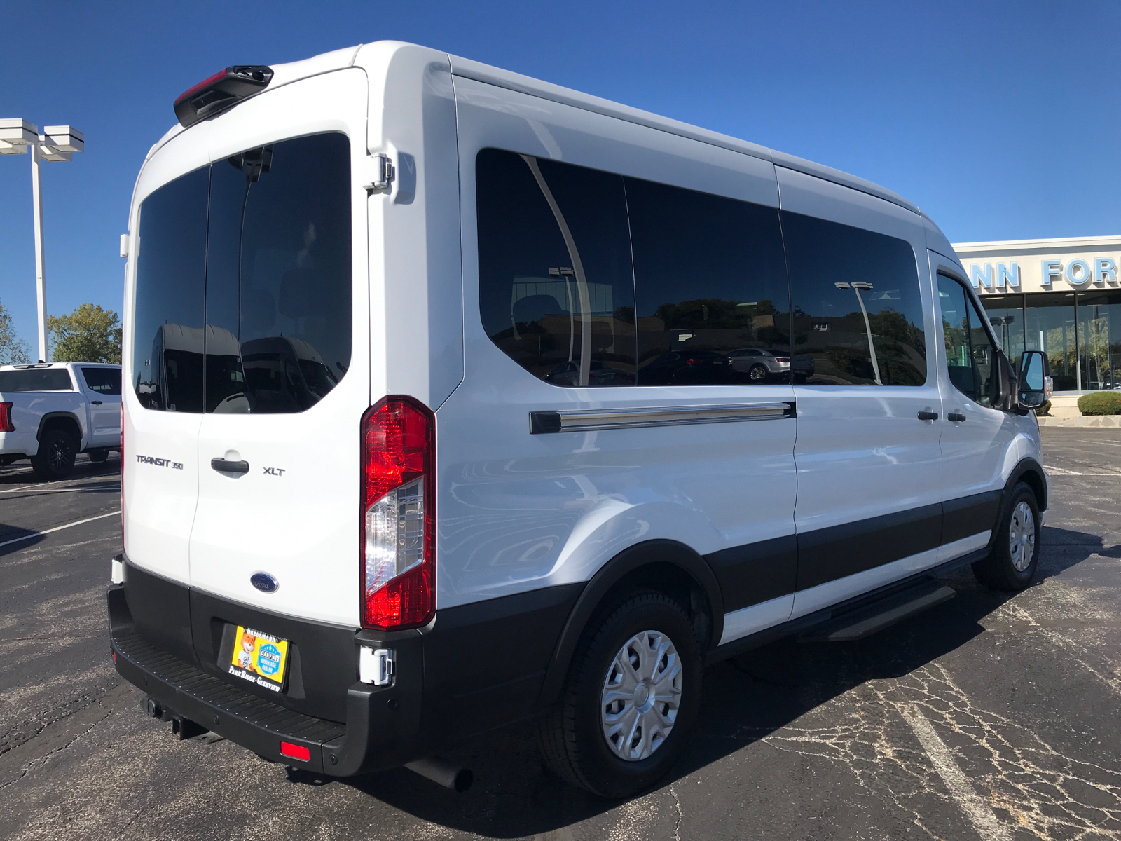 2022 Ford Transit Passenger Wagon XLT 3