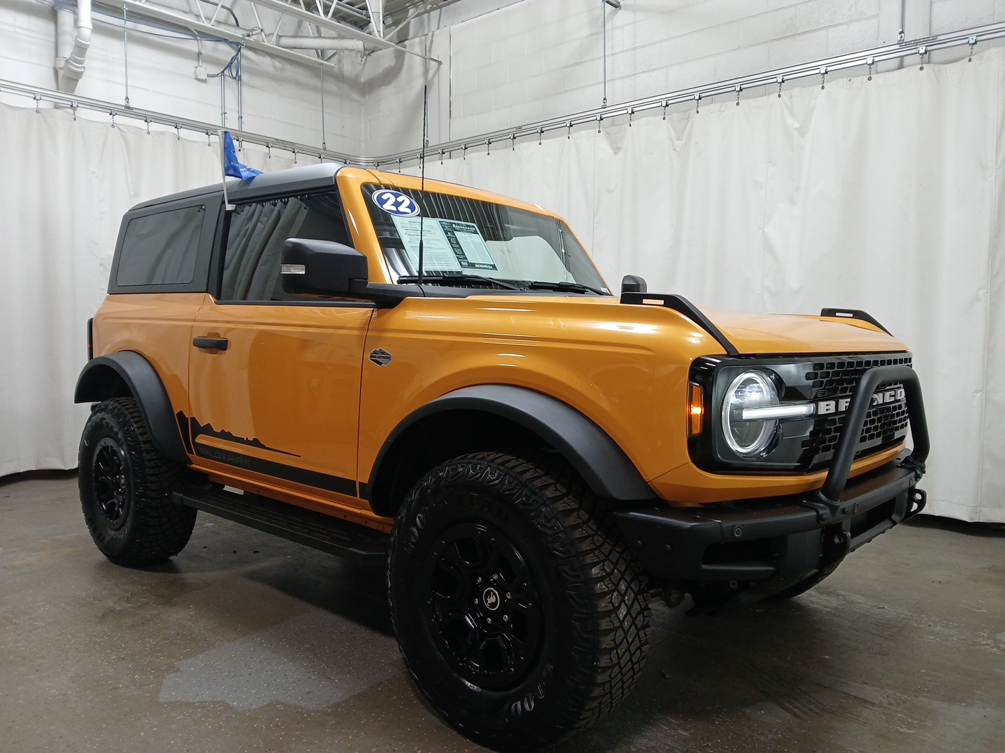 2022 Ford Bronco Wildtrak 1