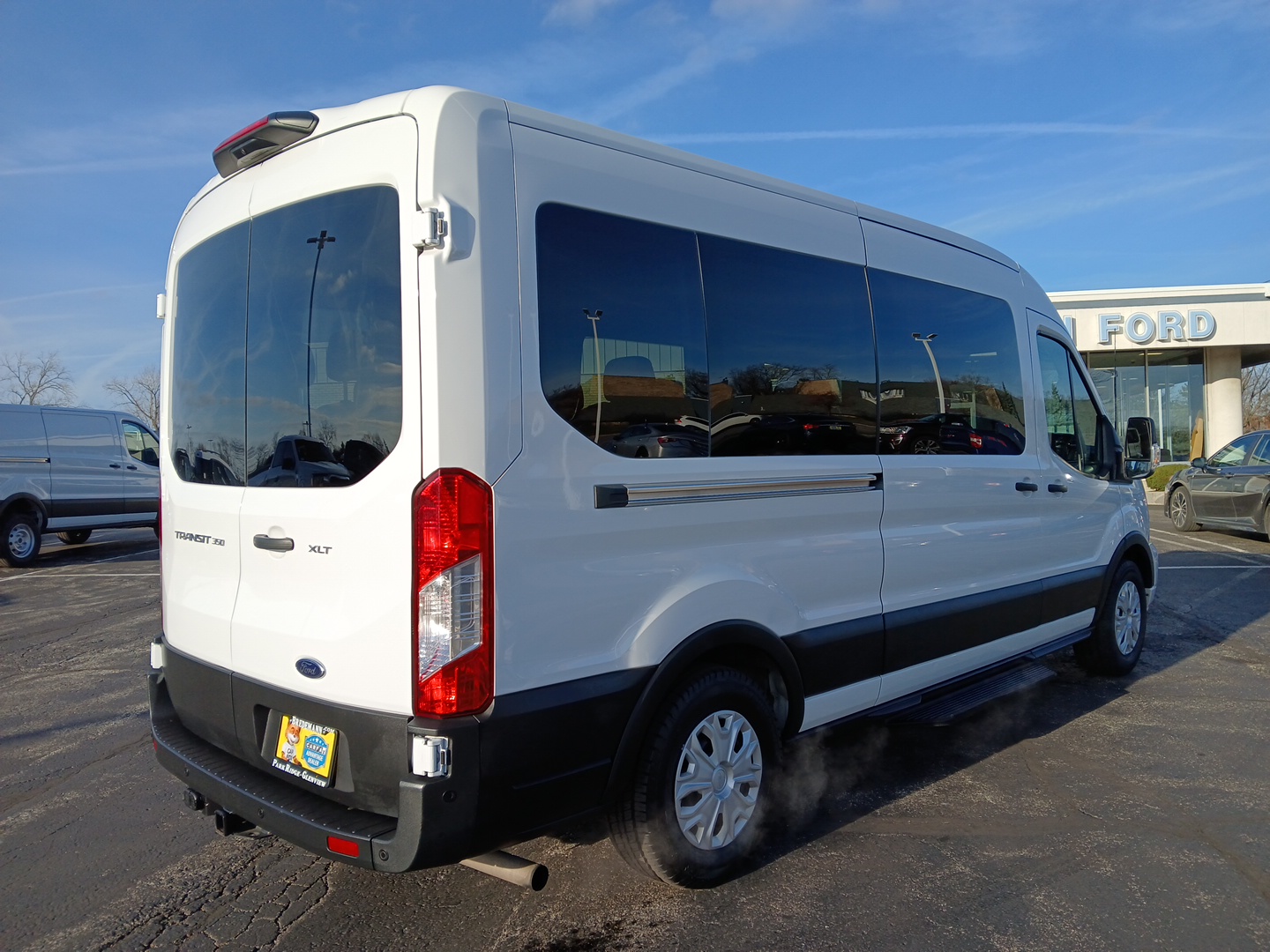 2022 Ford Transit Passenger Wagon XLT 3