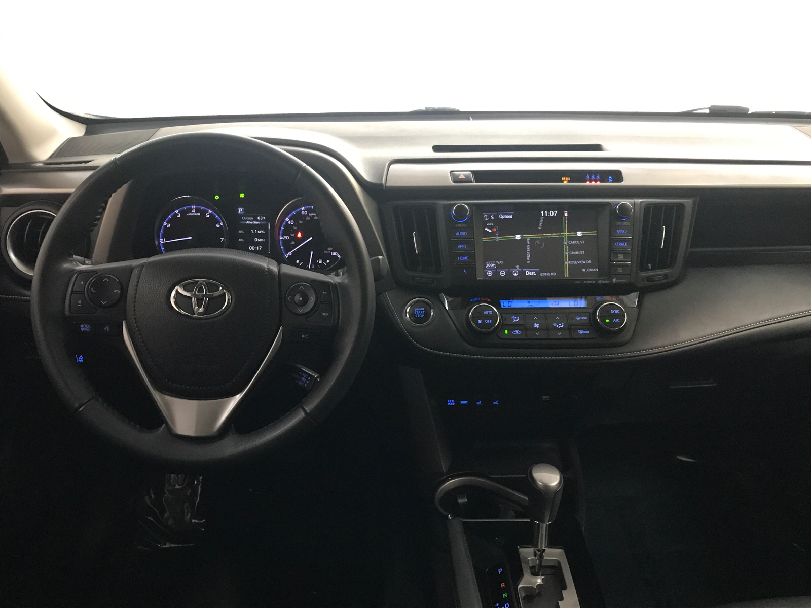 2017 Toyota RAV4 Limited 6