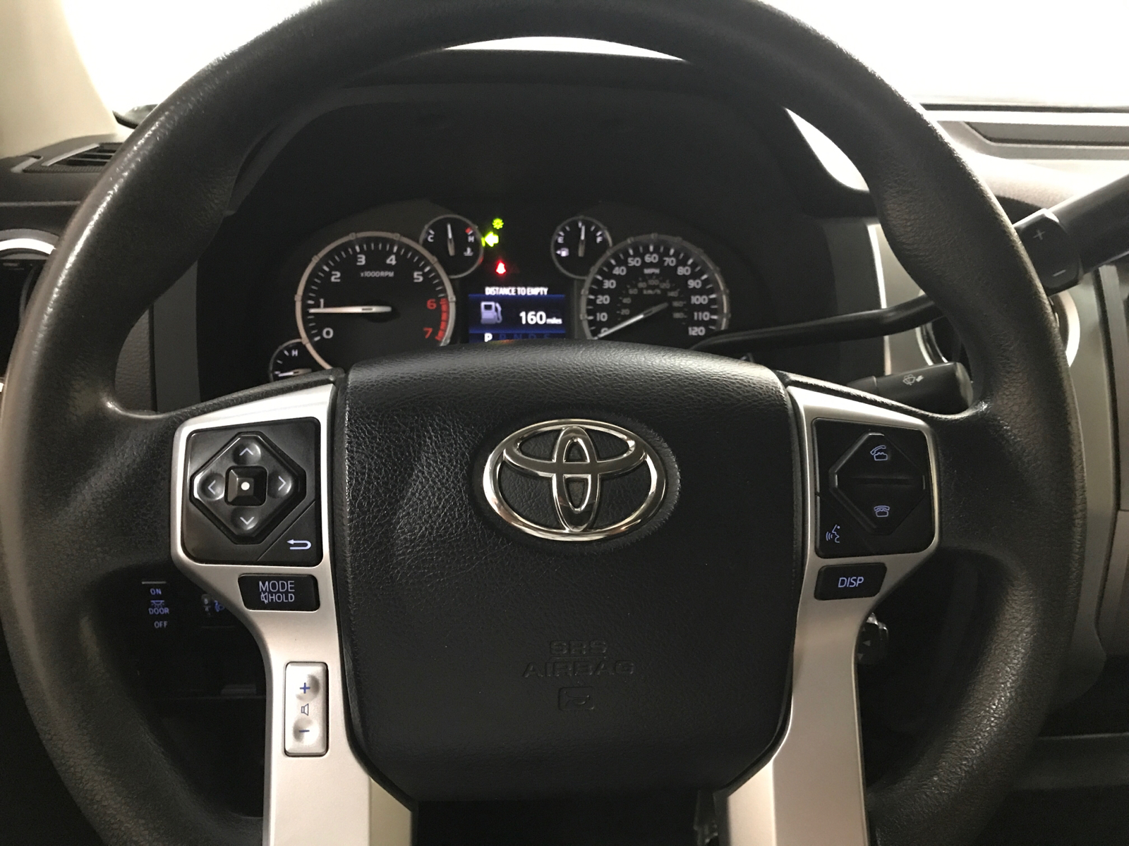 2015 Toyota Tundra  11