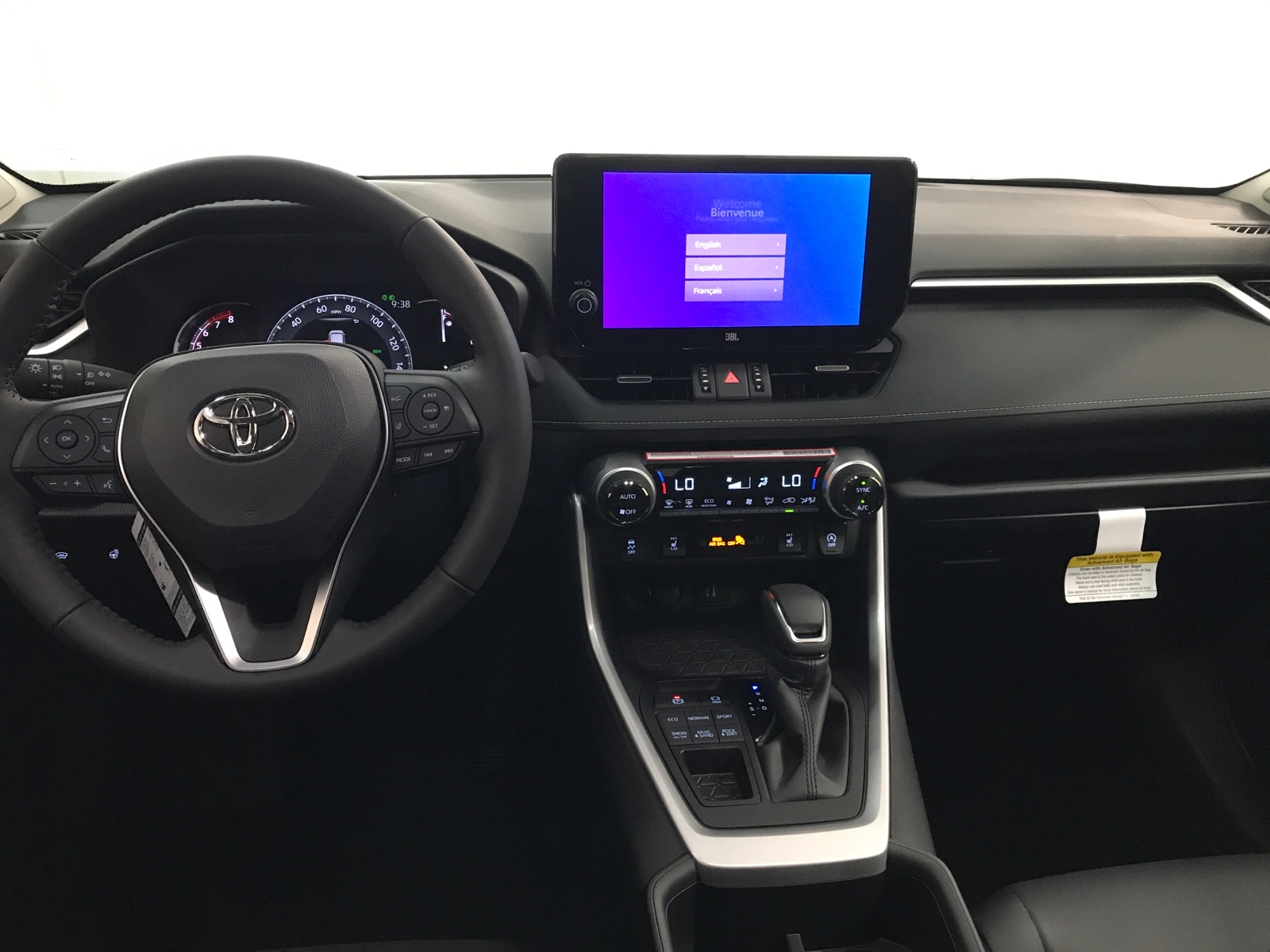 2024 Toyota RAV4 XLE Premium 6