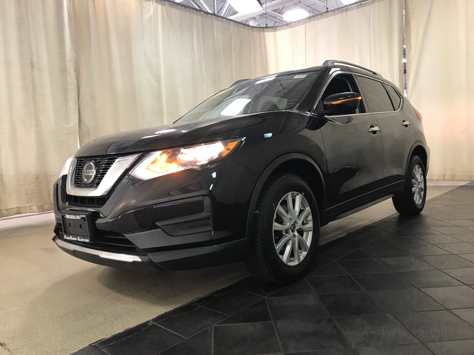 2020 Nissan Rogue SV 5