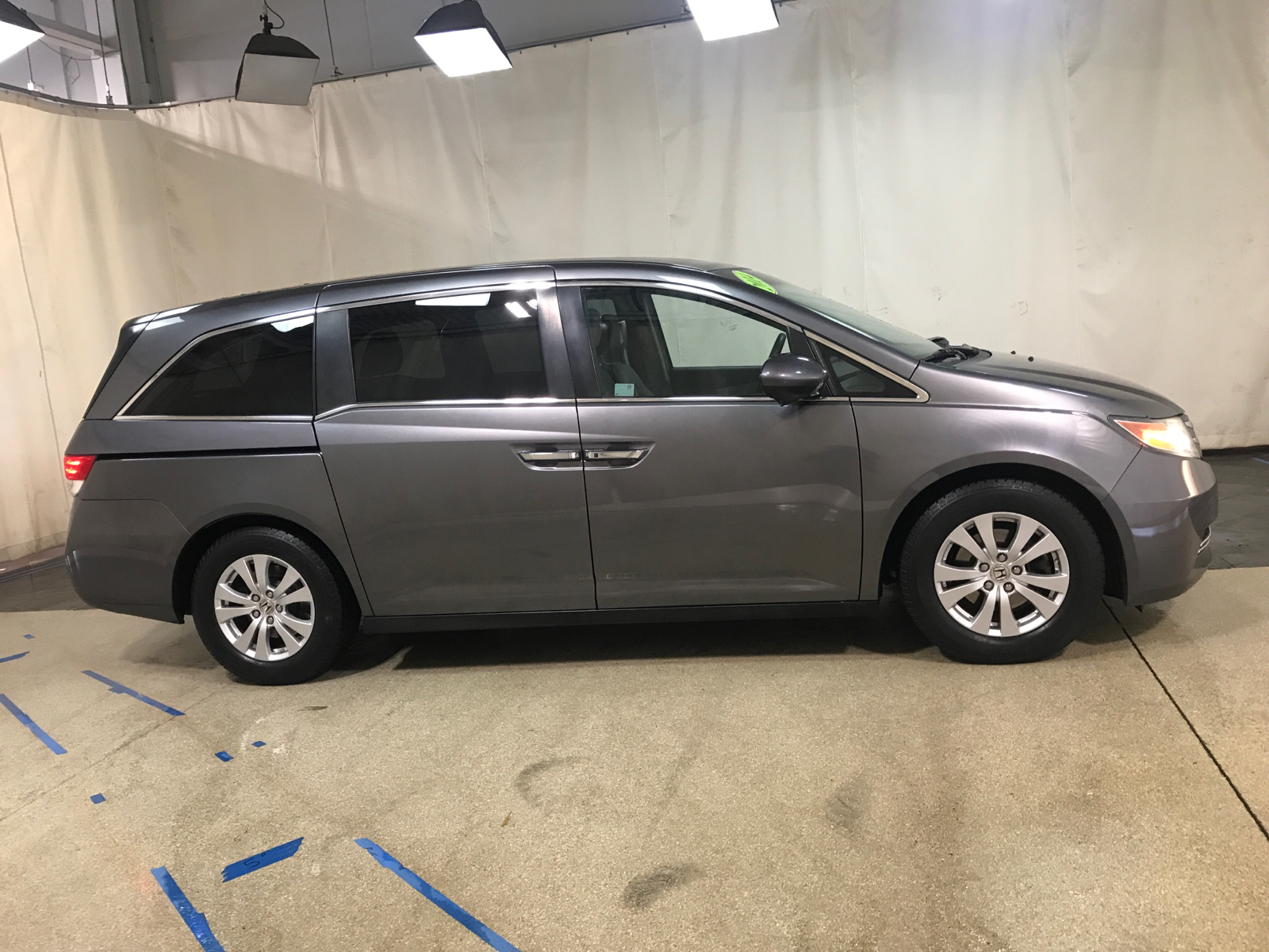 2014 Honda Odyssey EX 2