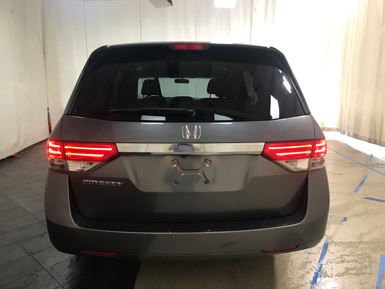 2014 Honda Odyssey EX 23