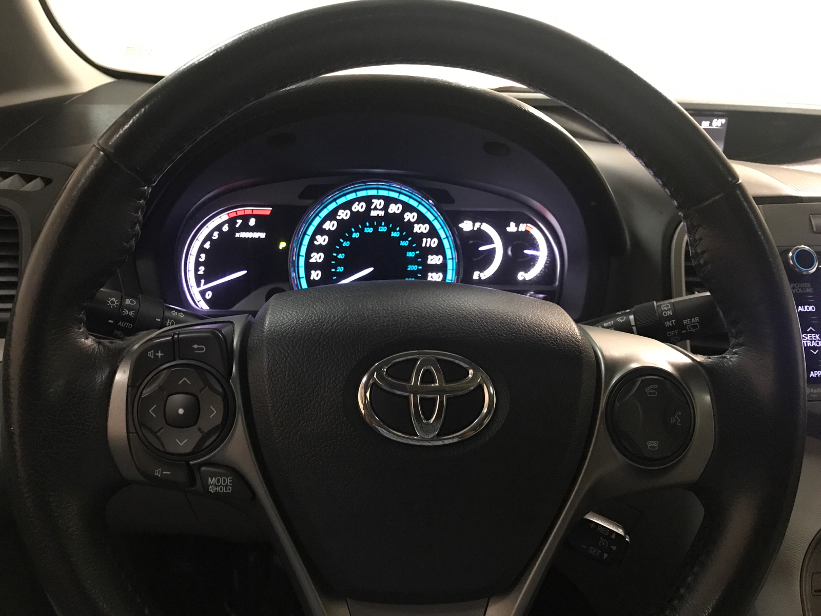 2014 Toyota Venza  11