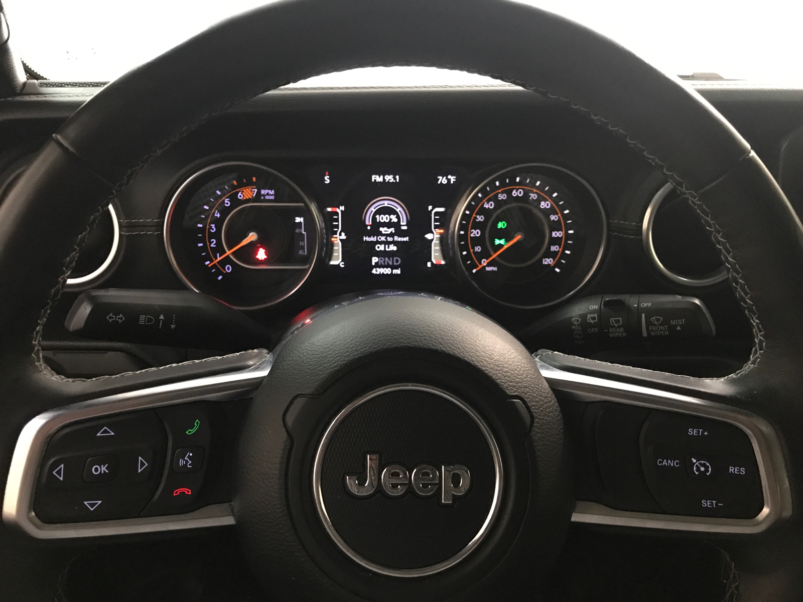 2018 Jeep Wrangler Unlimited Sahara 12