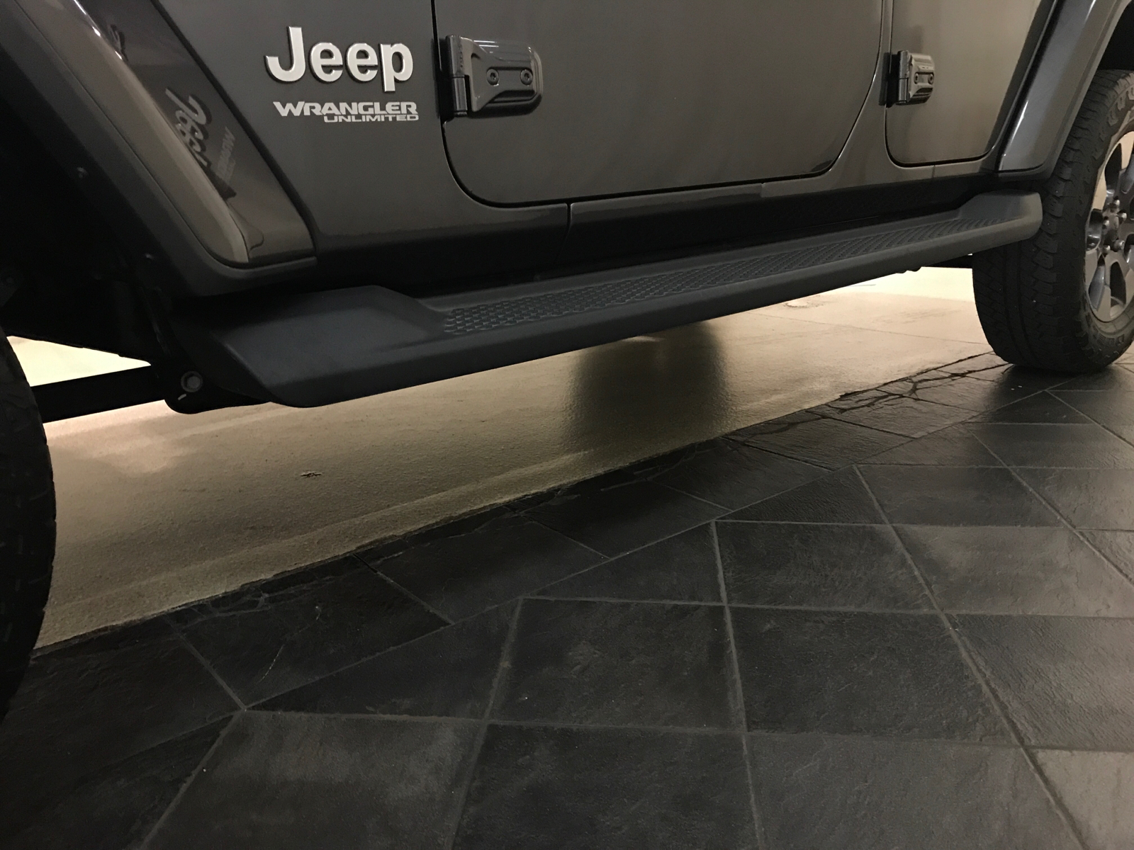 2018 Jeep Wrangler Unlimited Sahara 26