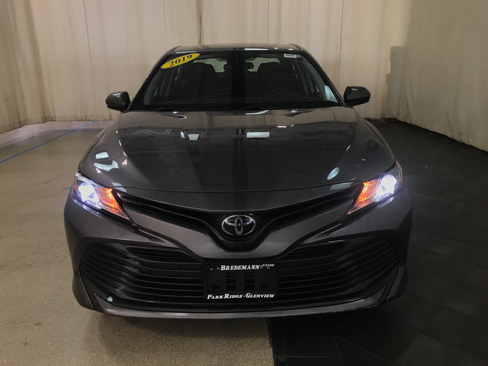 2019 Toyota Camry LE 24