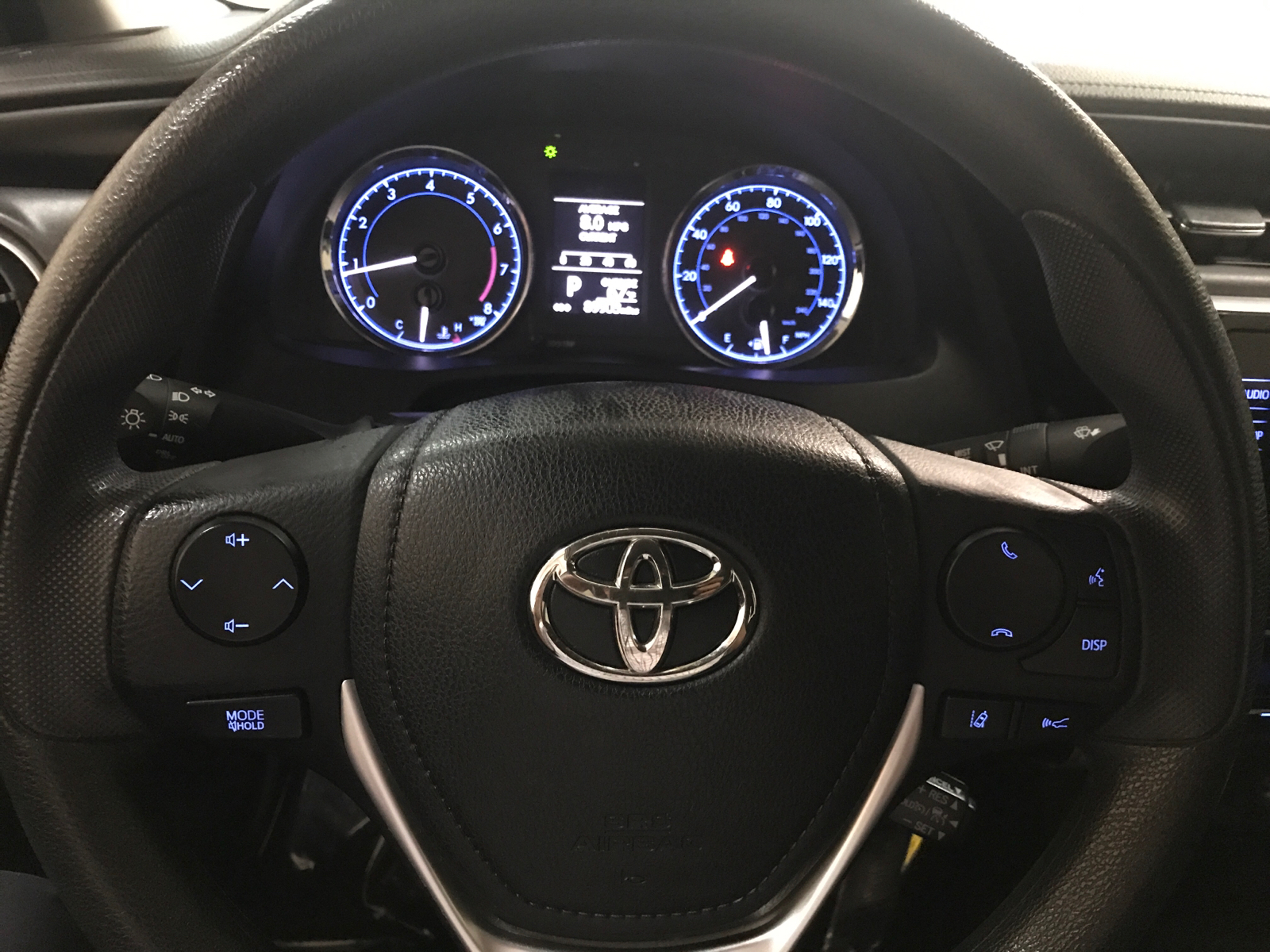 2017 Toyota Corolla LE 11