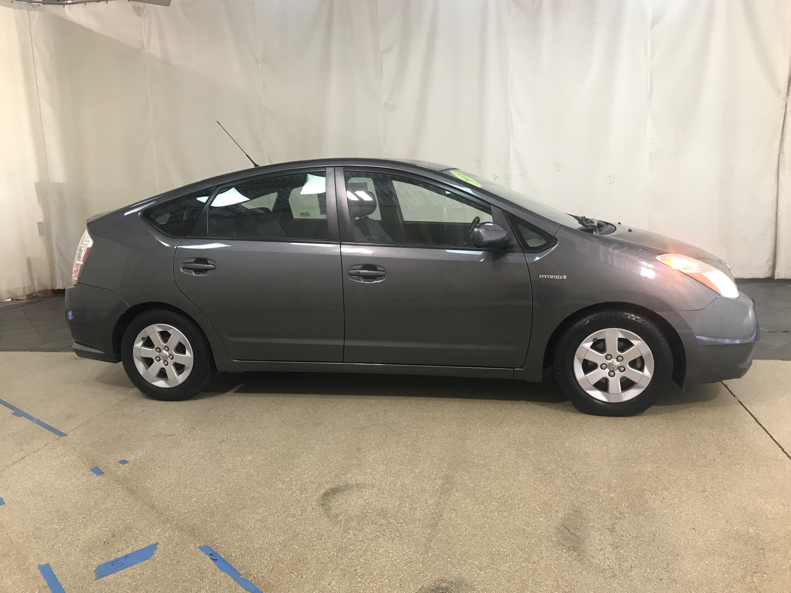 2008 Toyota Prius BASE 2