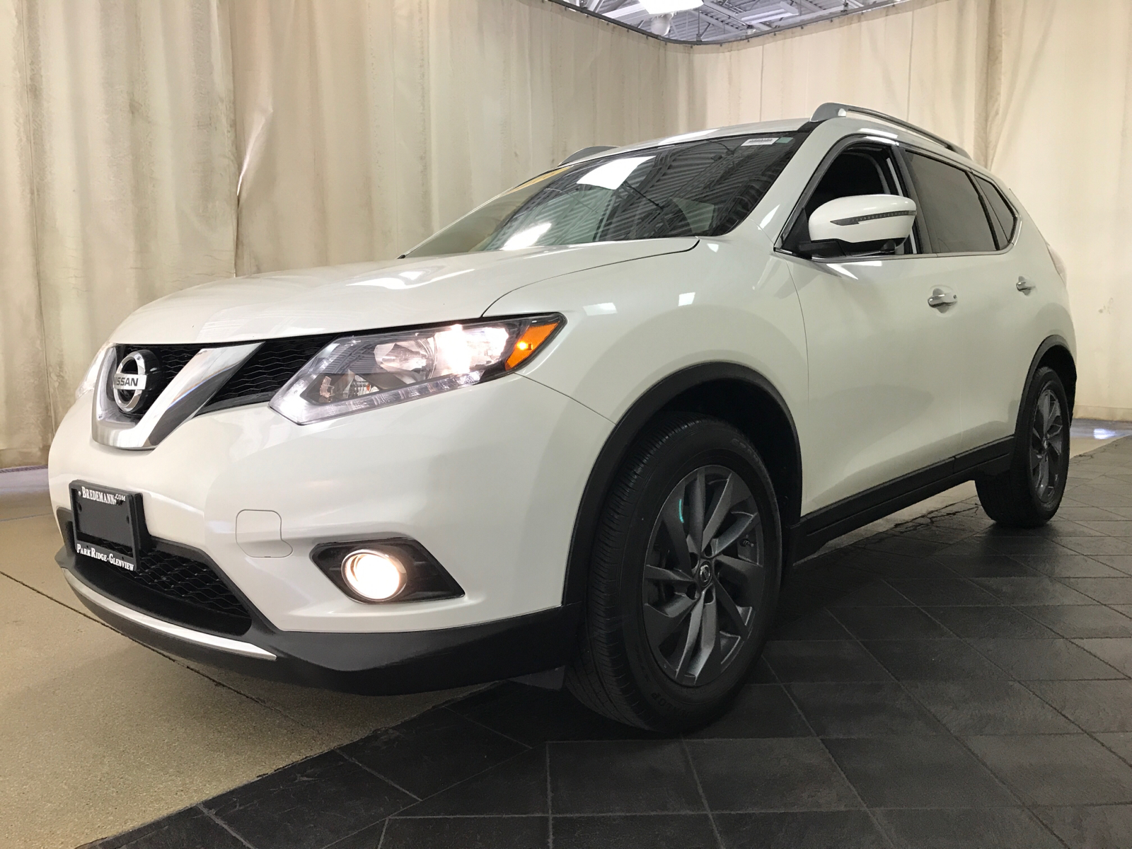 2016 Nissan Rogue SL 5