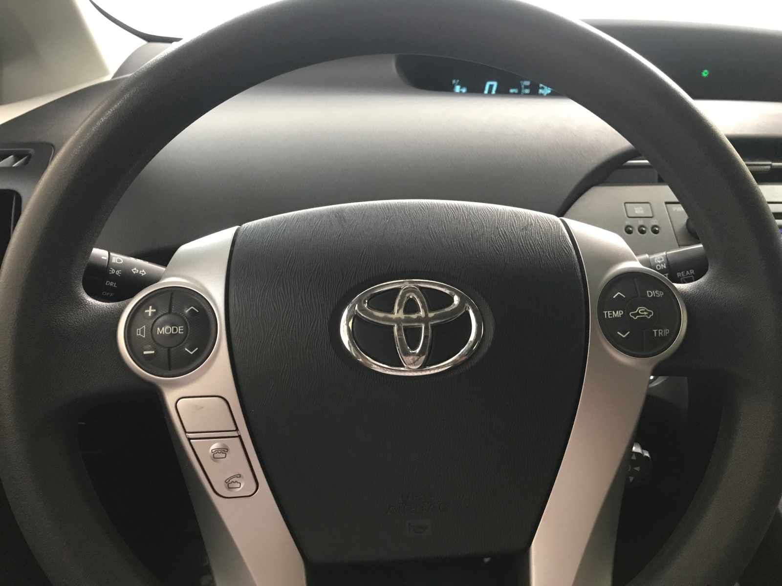 2013 Toyota Prius Two 10