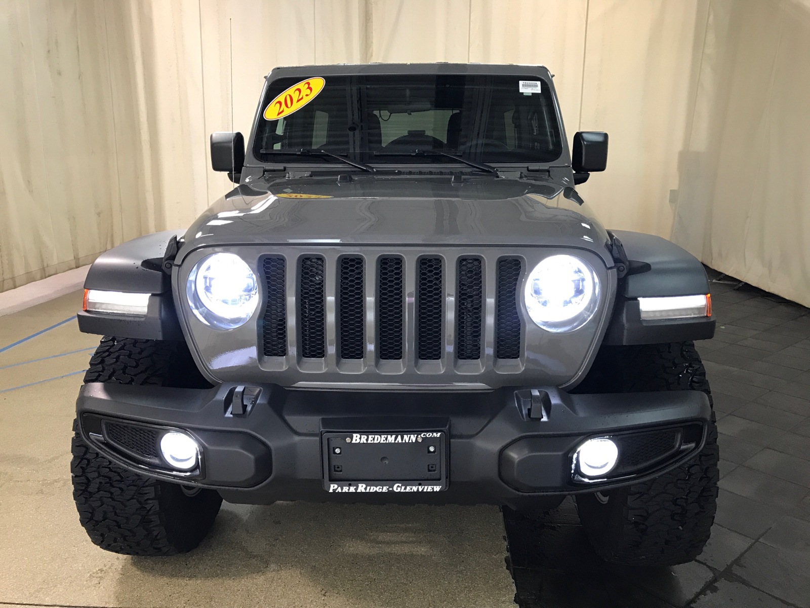 2023 Jeep Wrangler High Tide 27